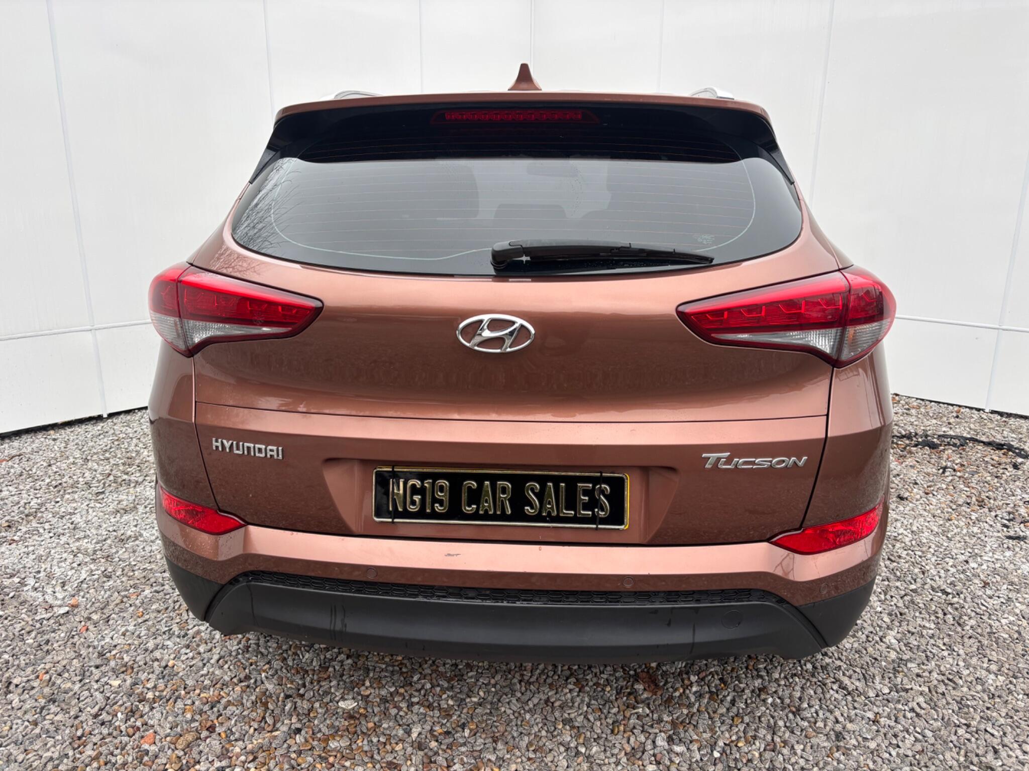 2017 Hyundai TUCSON 1.7 CRDi Blue Drive SE Euro 6 (s/s) 5dr • 80,000 miles image 9