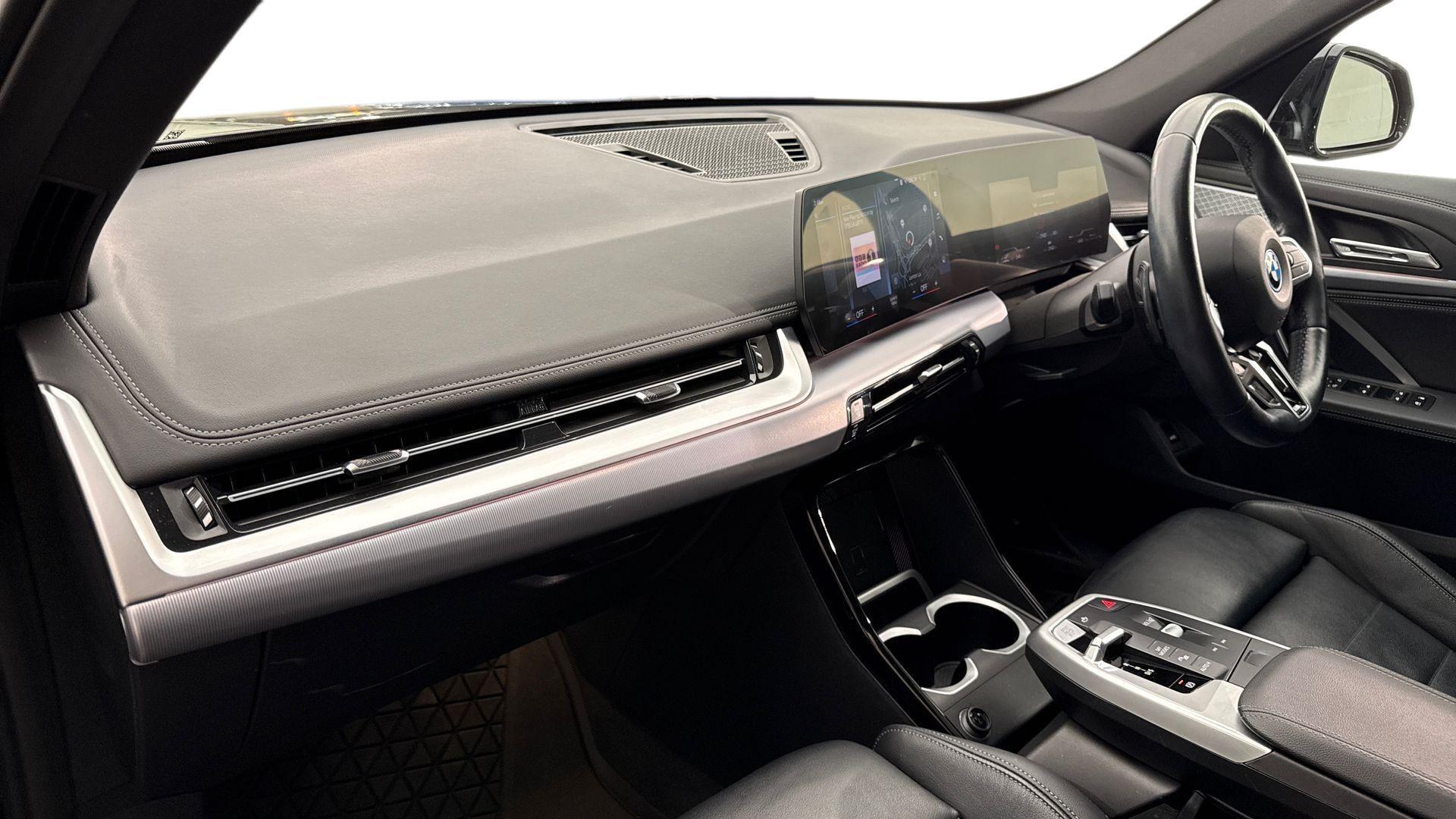 BMW X1 view 7