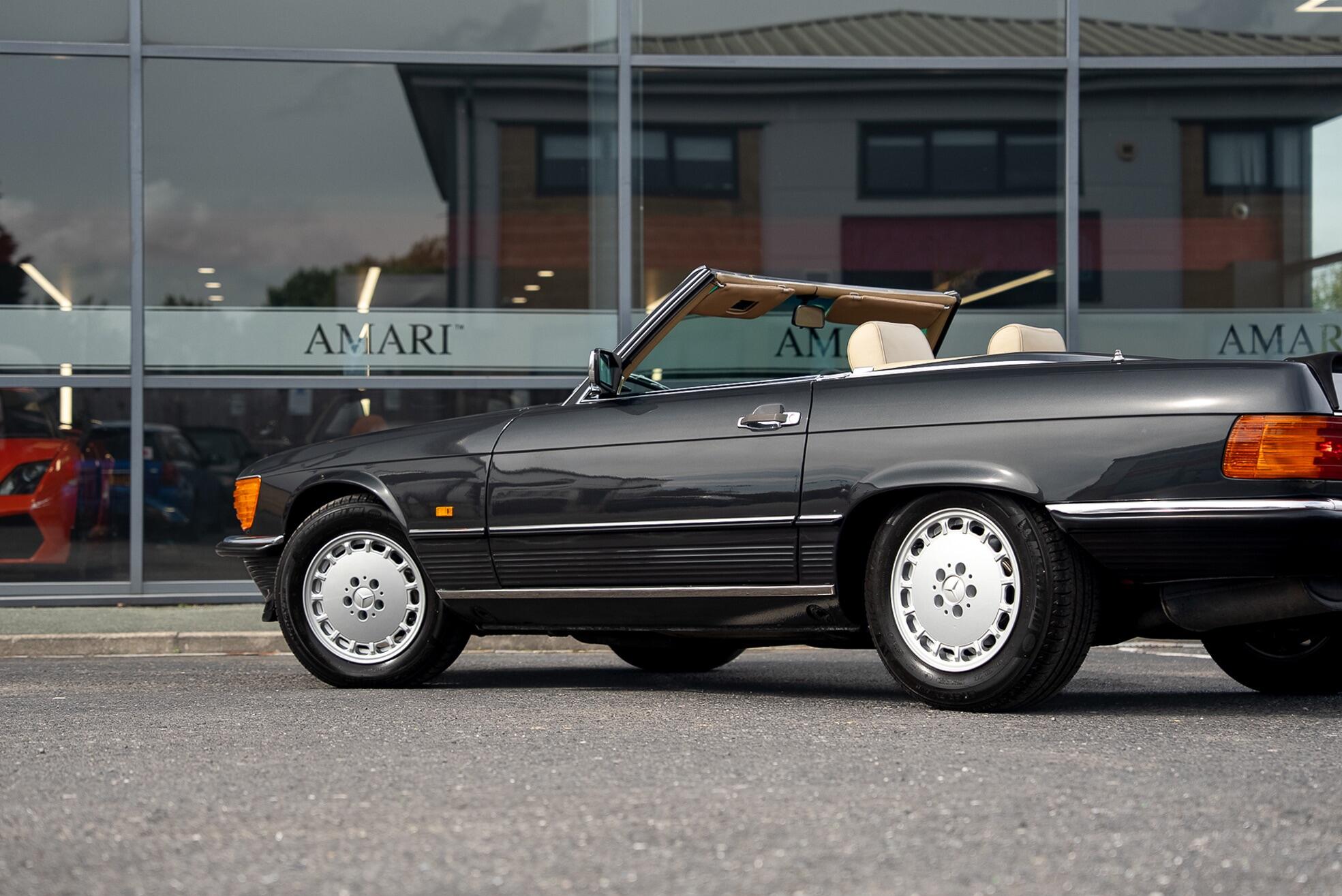 Mercedes-Benz 500 SL view 78