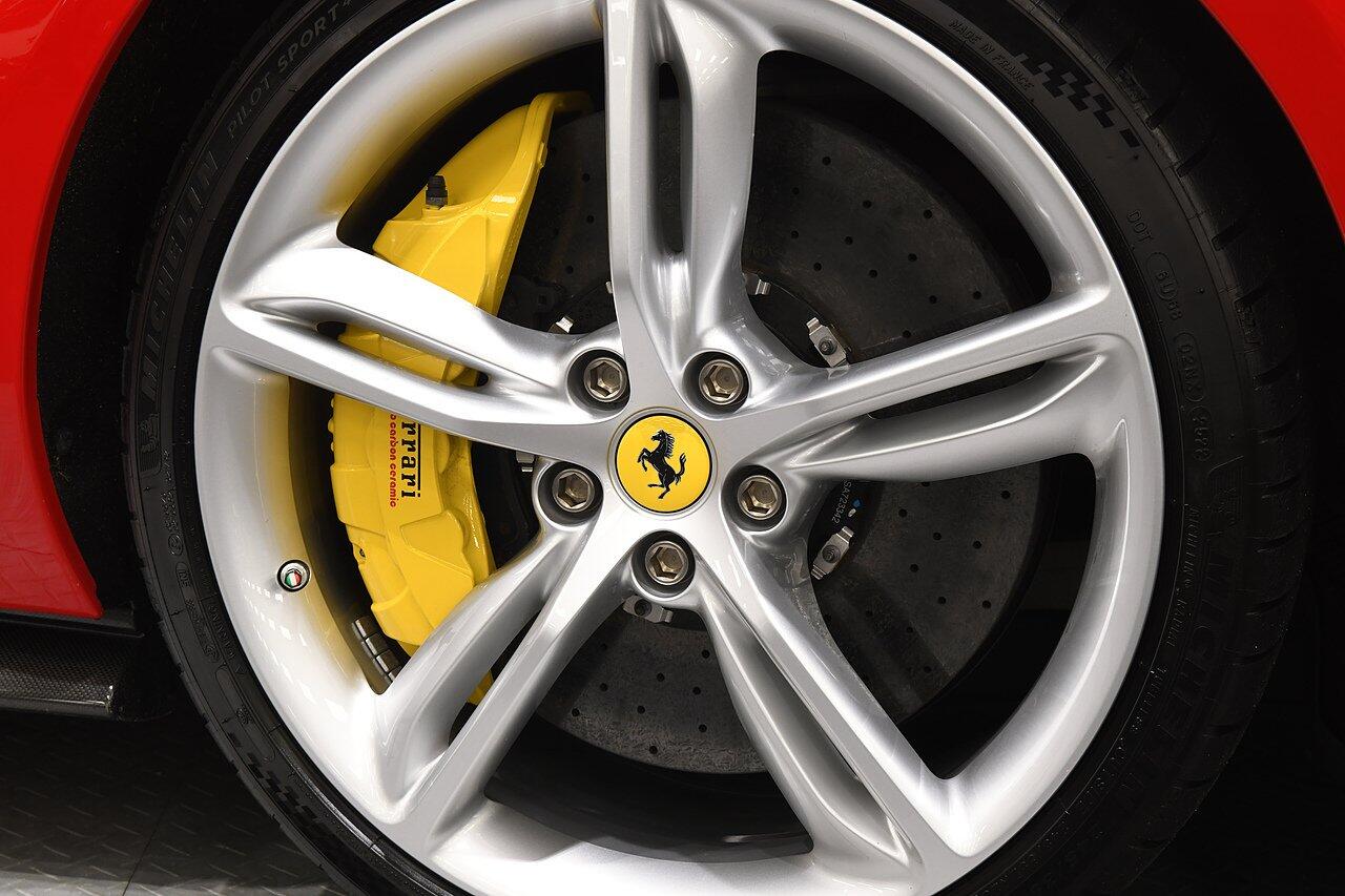 Ferrari 296 view 45