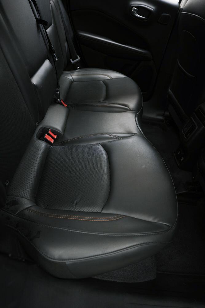 Jeep Compass view 12