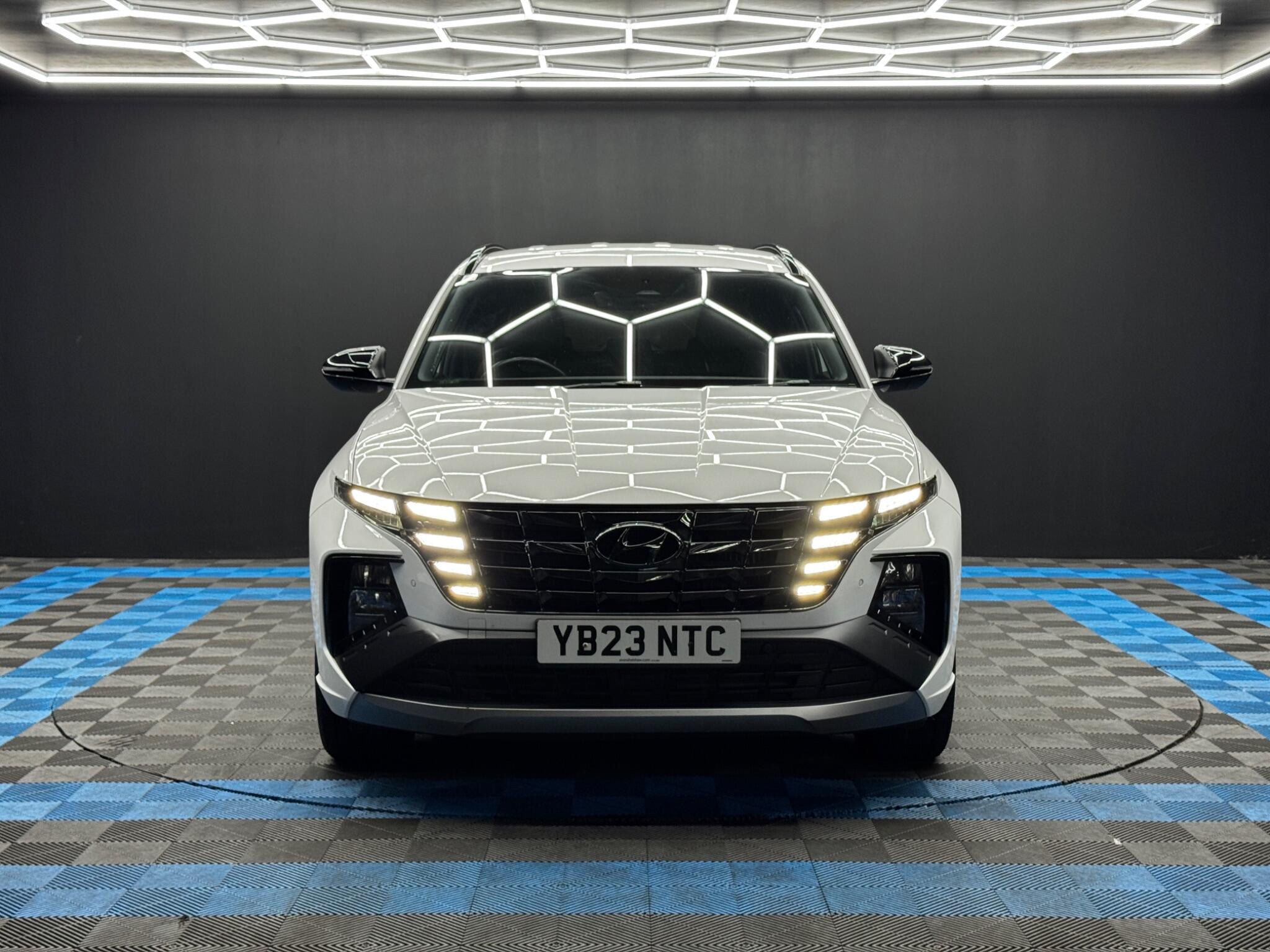Hyundai Tucson view 2