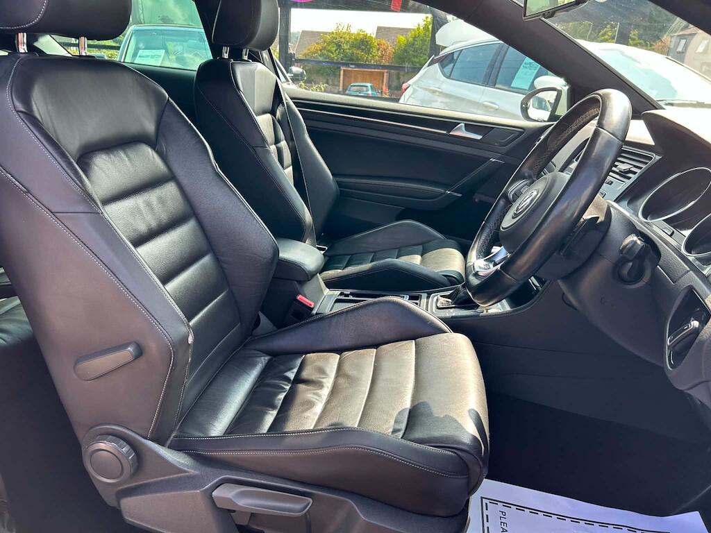 Volkswagen Golf view 11