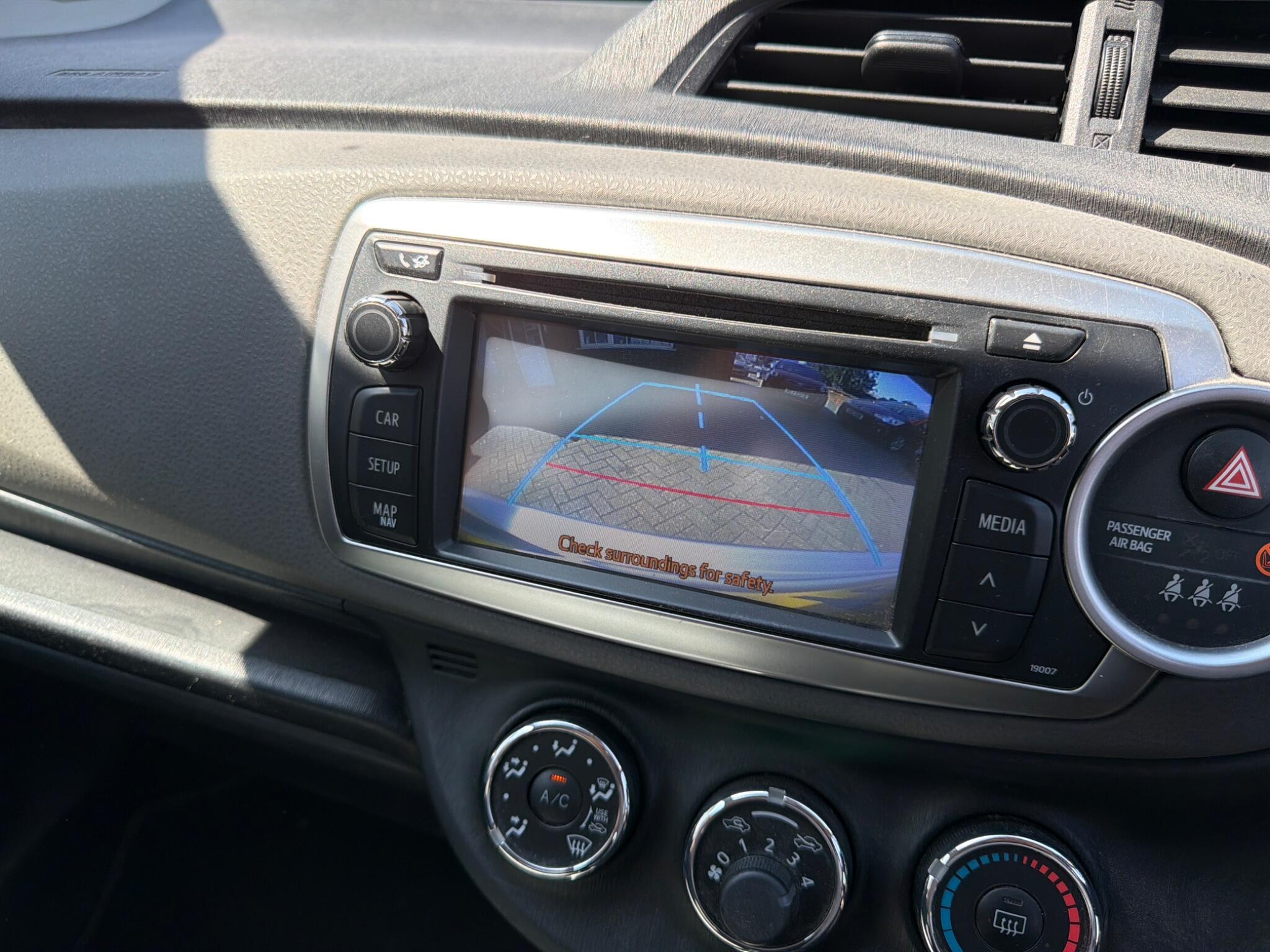 Toyota Yaris view 13