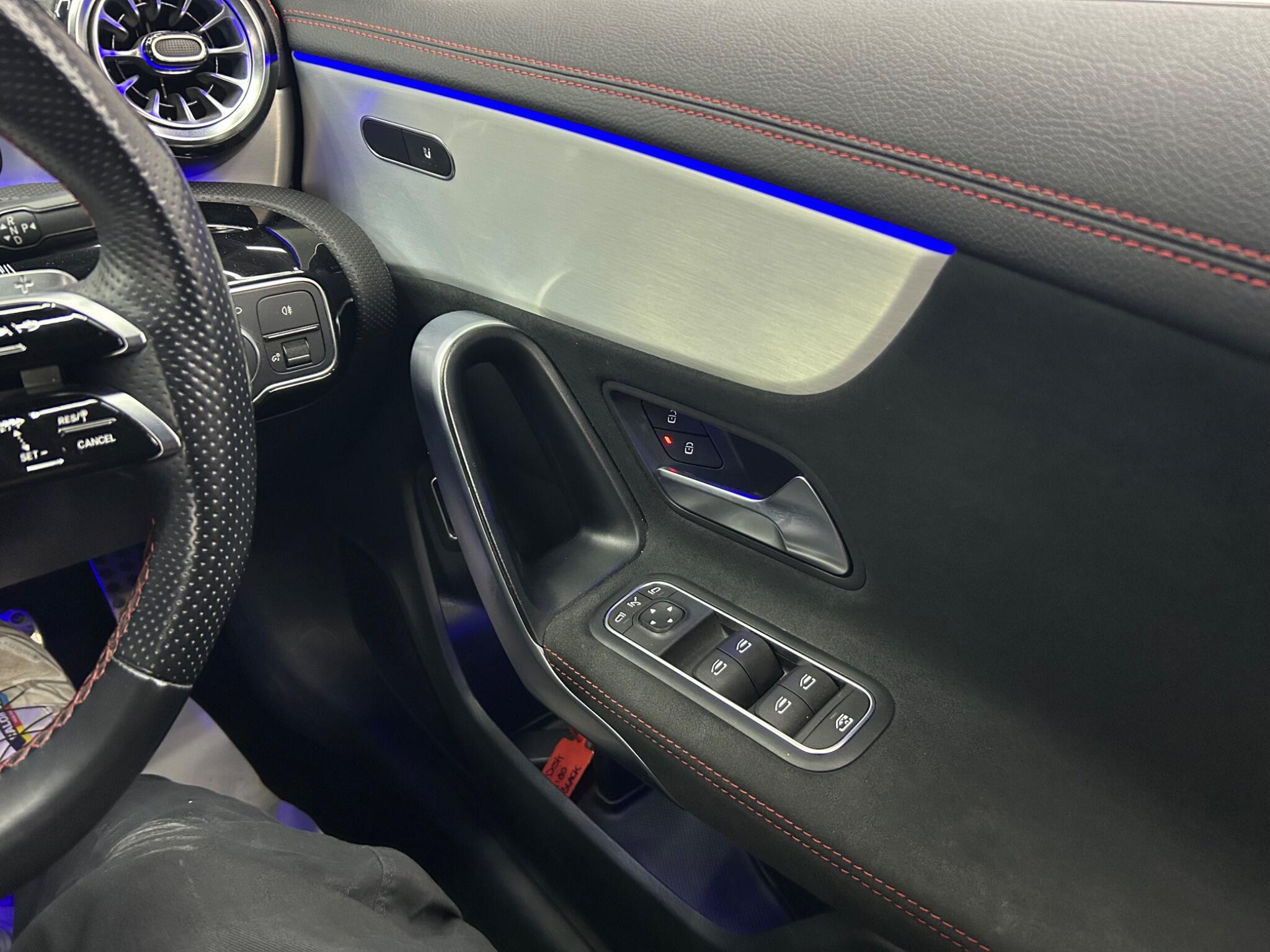 Mercedes-Benz Cla view 52