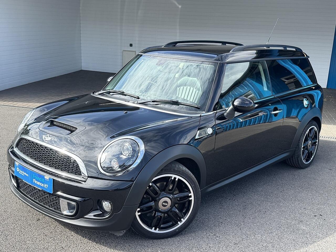 Mini Clubman view 3