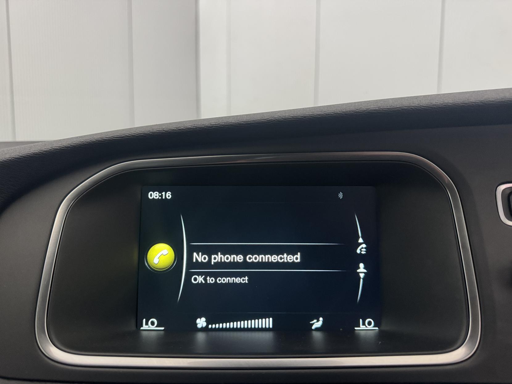 Volvo V40 view 67