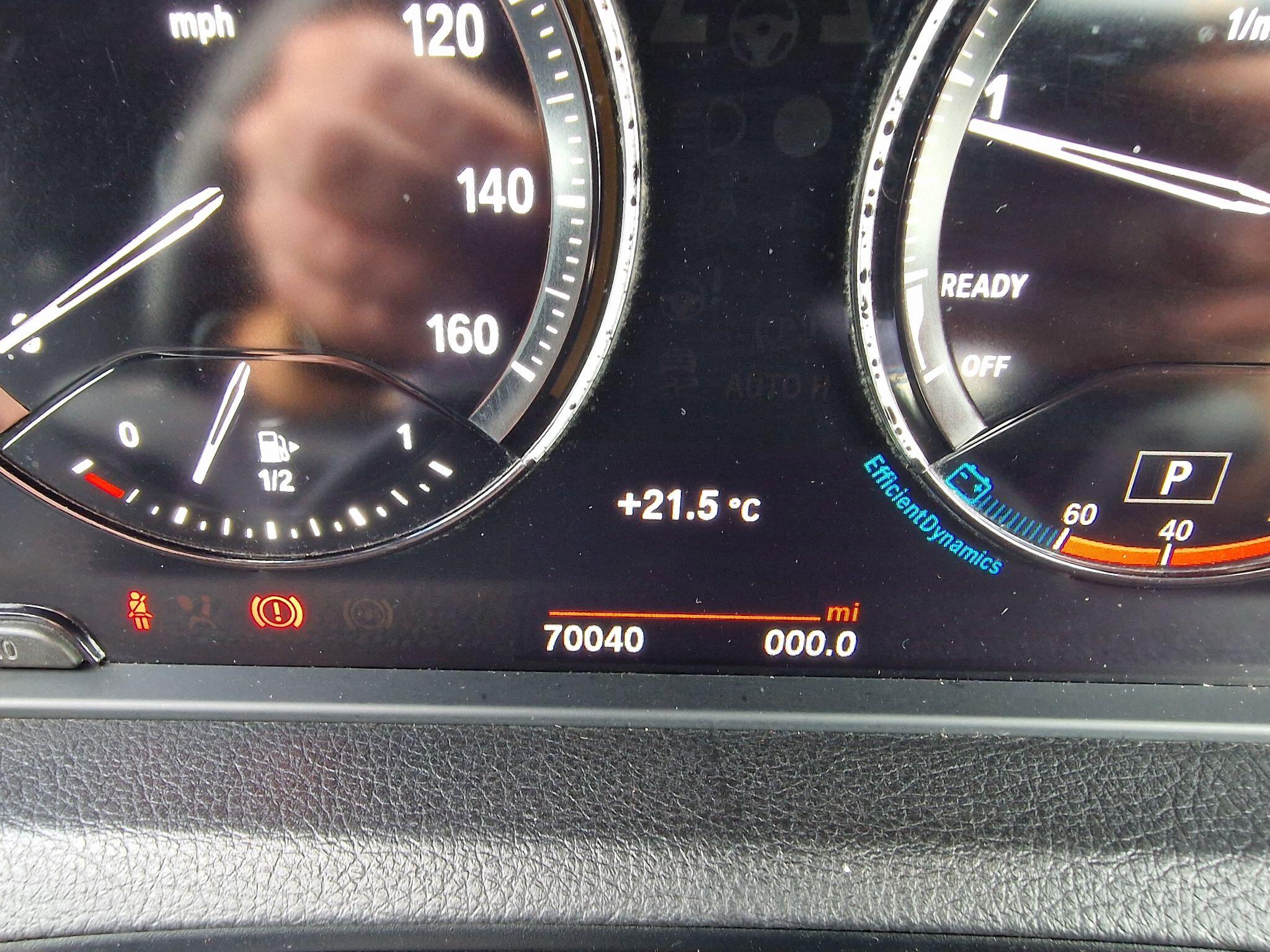 BMW 2 Series view 2