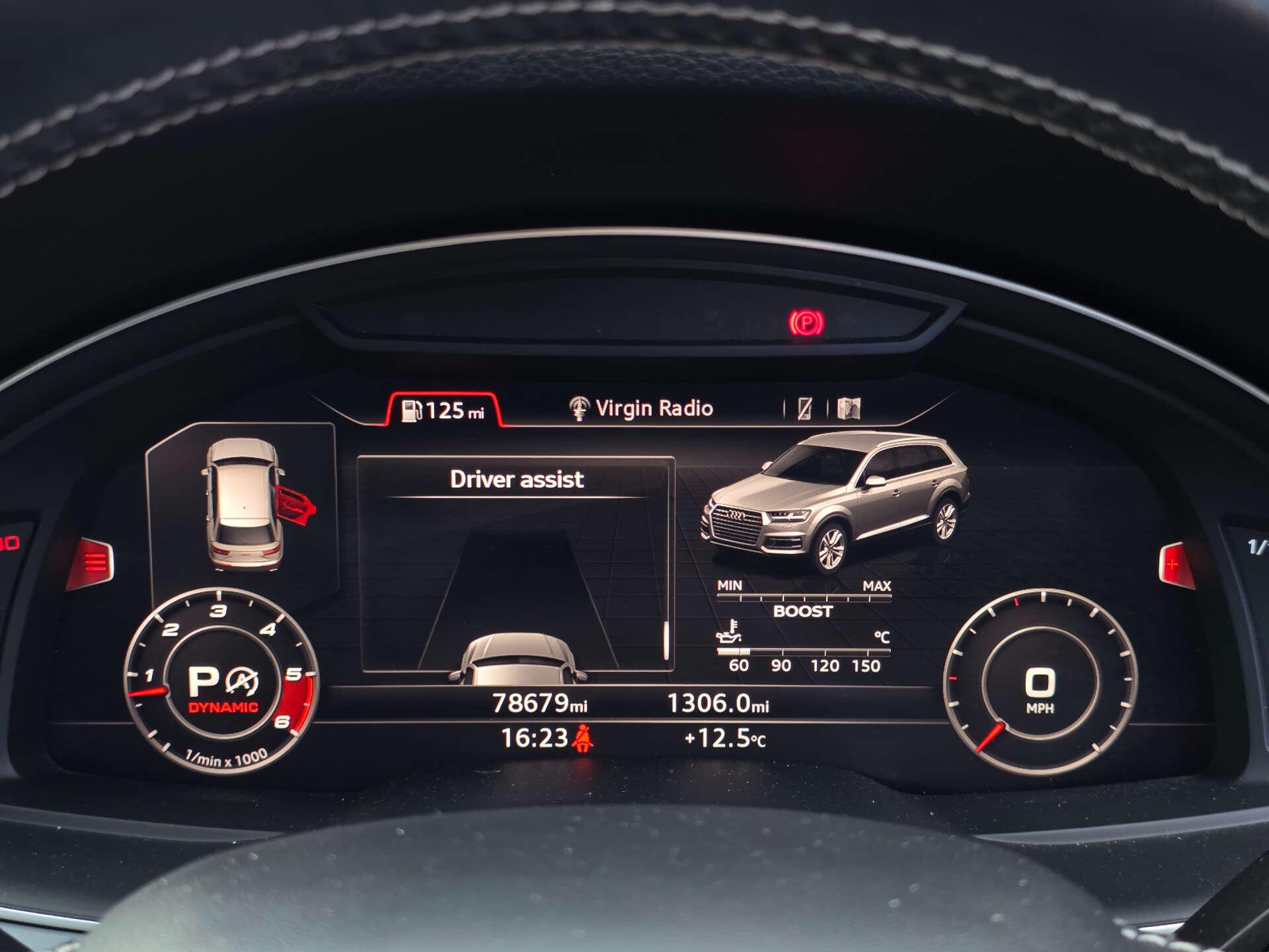 Audi SQ7 view 35