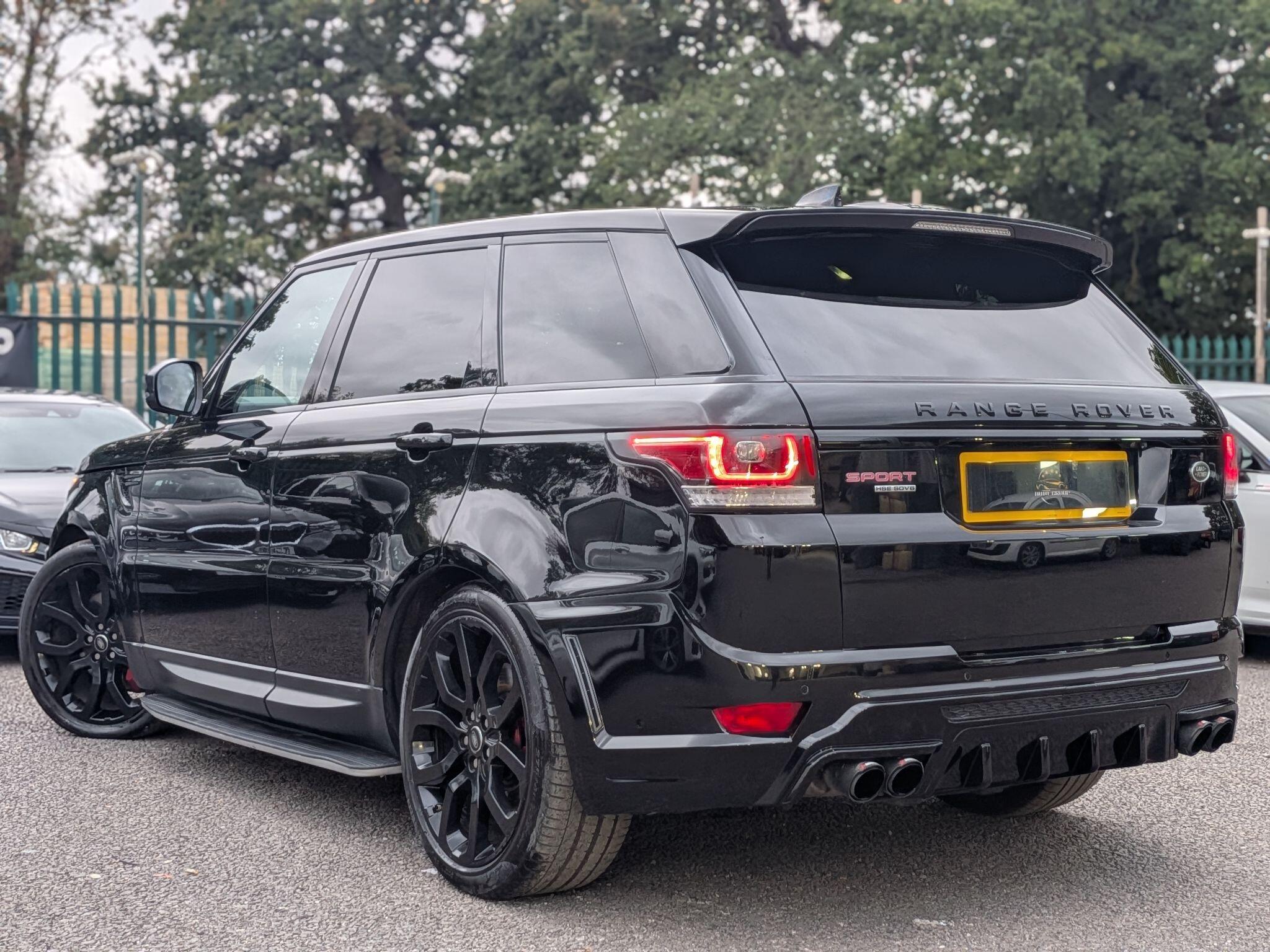Land Rover Range Rover Sport view 5