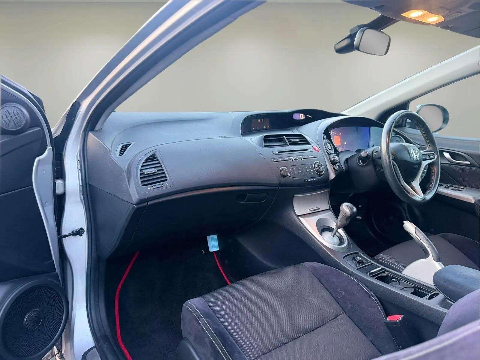 Honda Civic view 2
