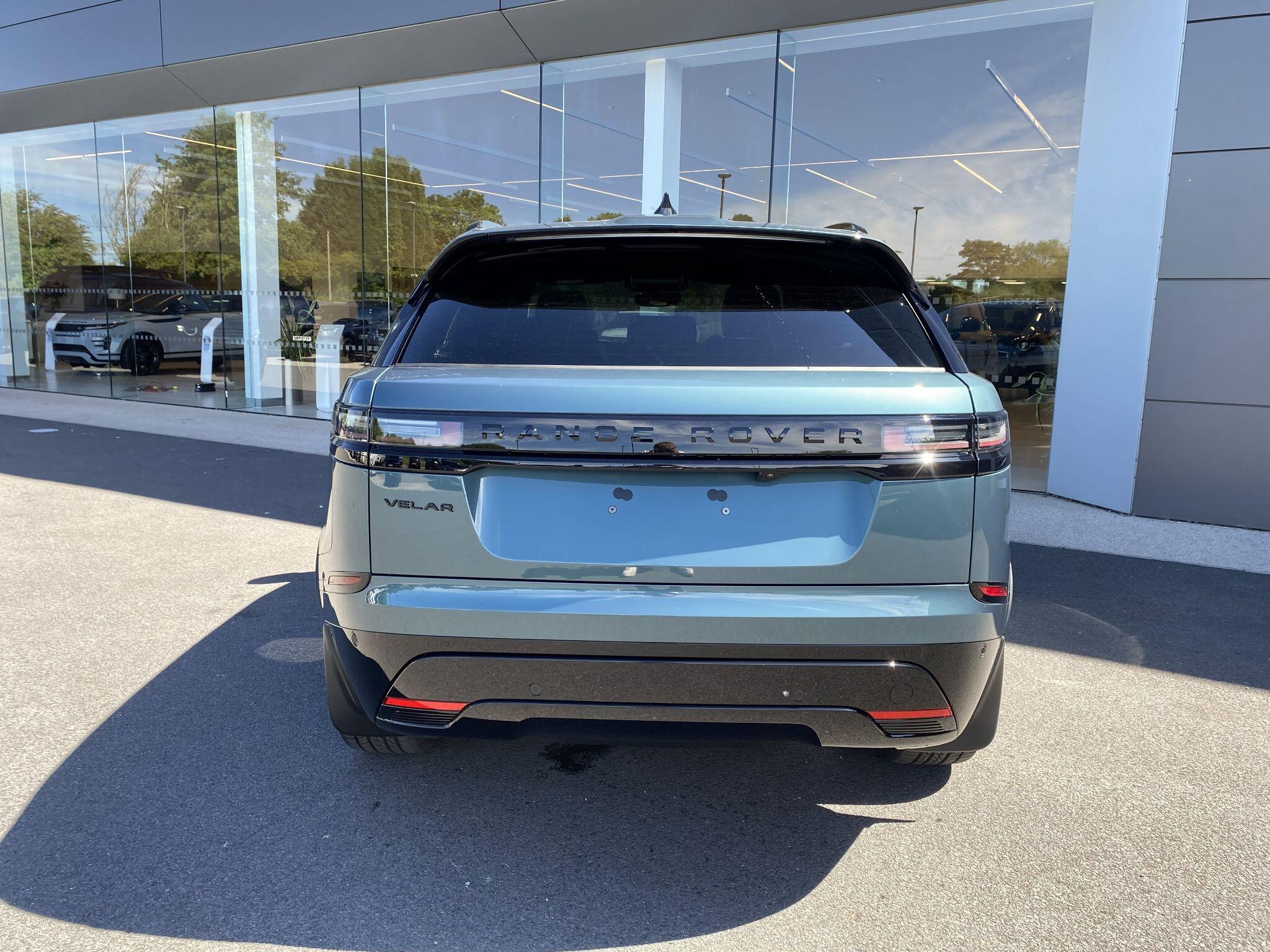 Land Rover Range Rover Velar view 7