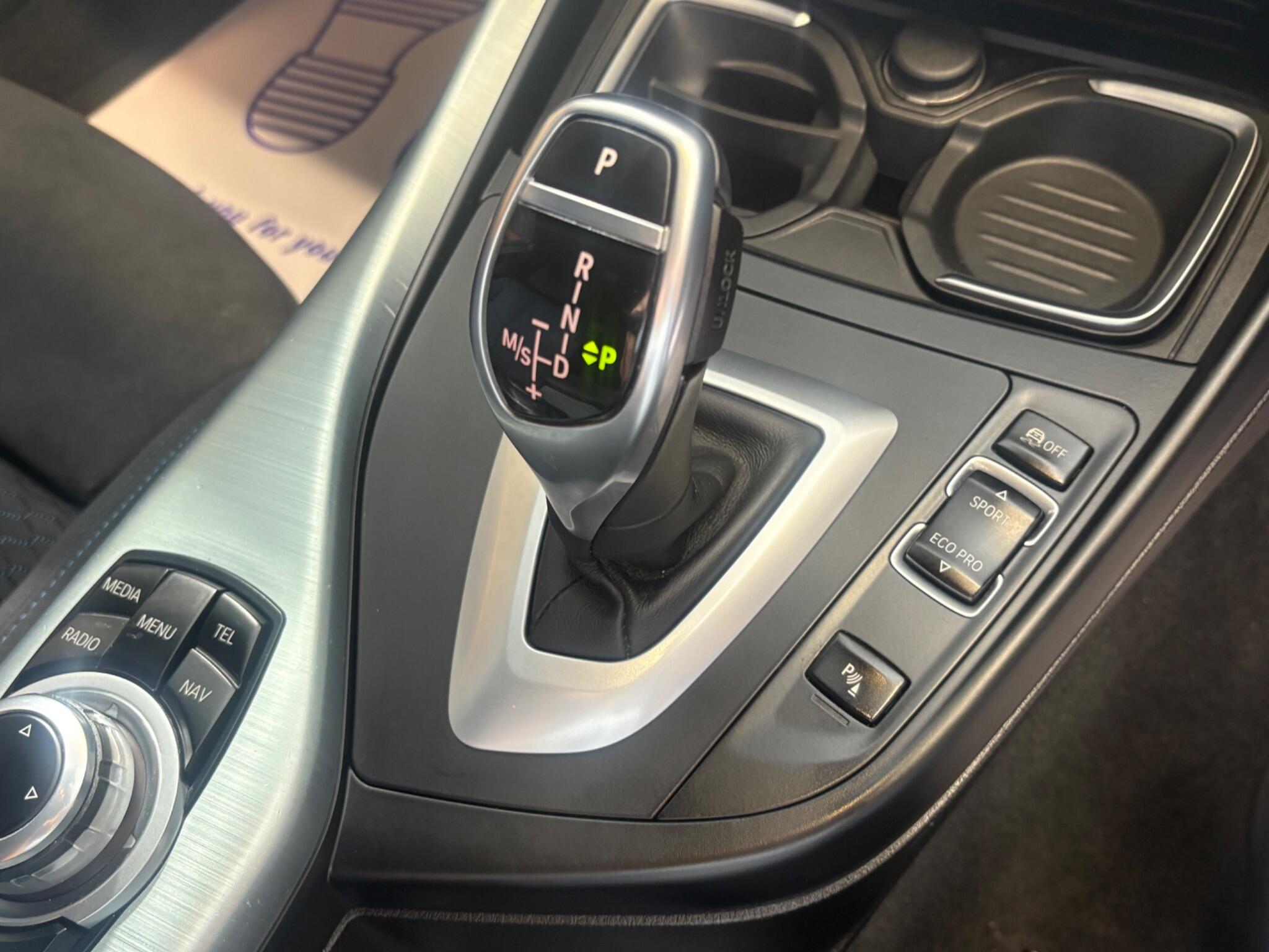 BMW 1 Series view 12