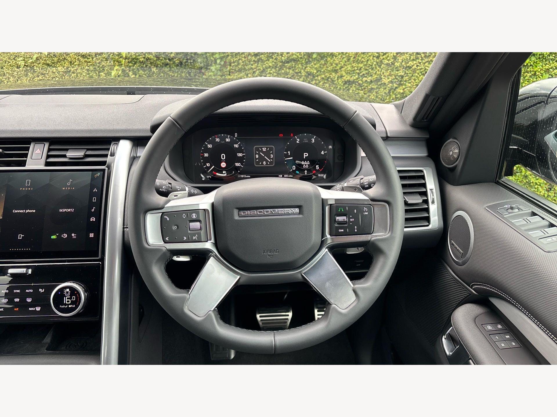 Land Rover Discovery view 18