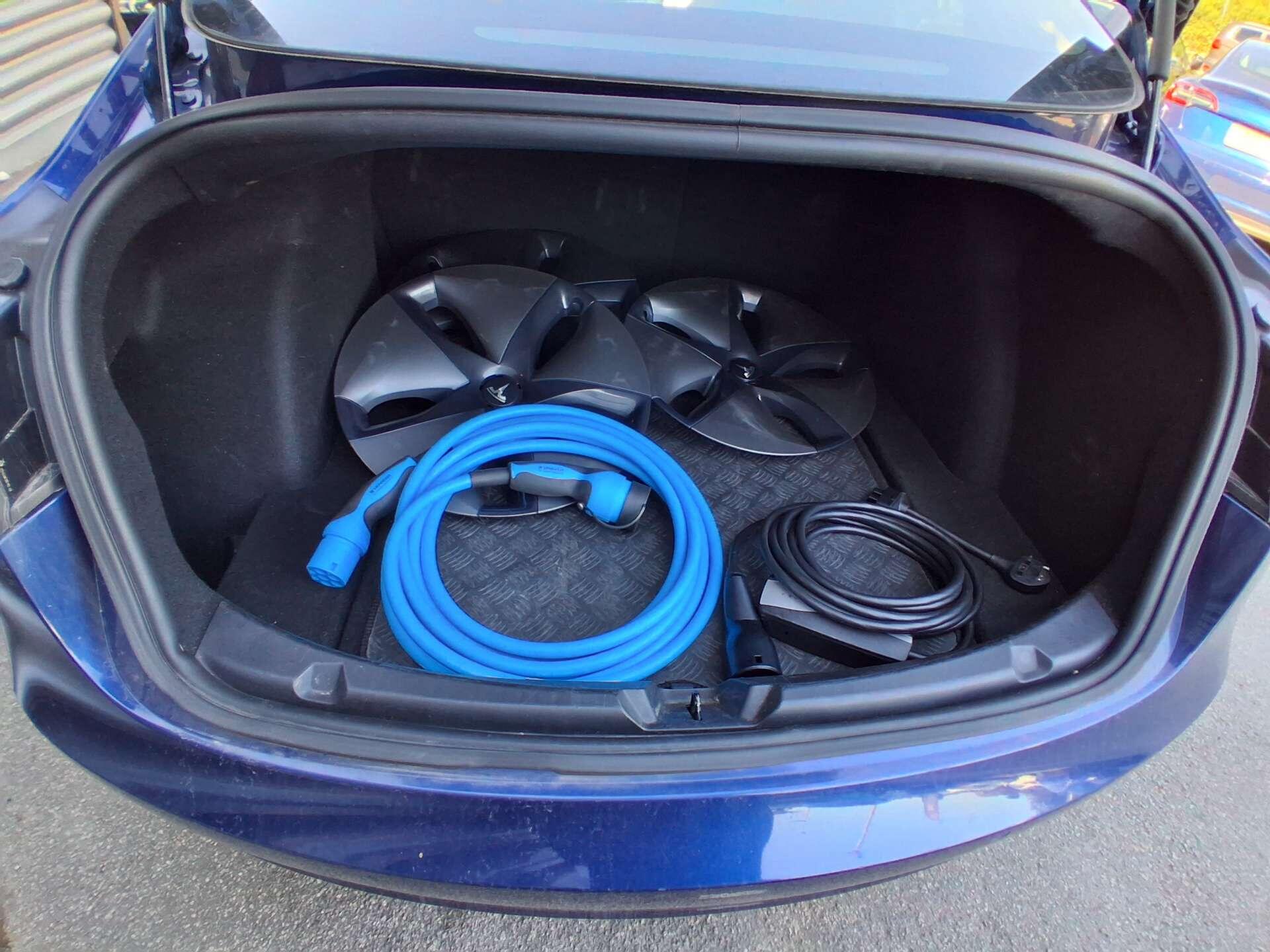 Tesla Model 3 view 29