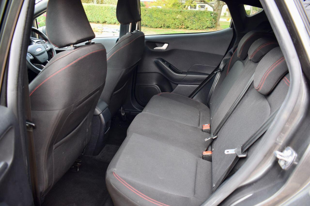 Ford Fiesta view 31