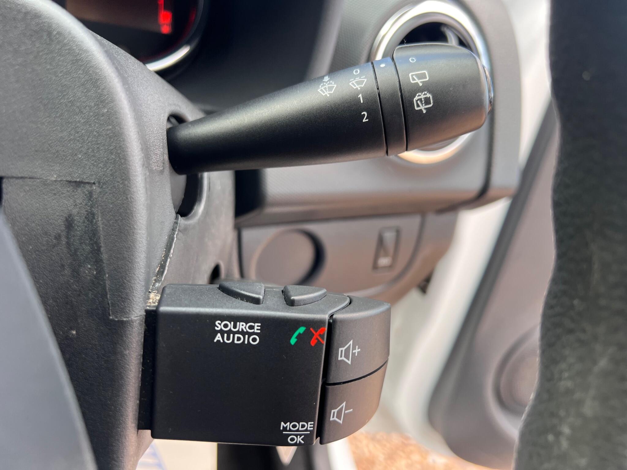 Dacia Logan MCV view 41