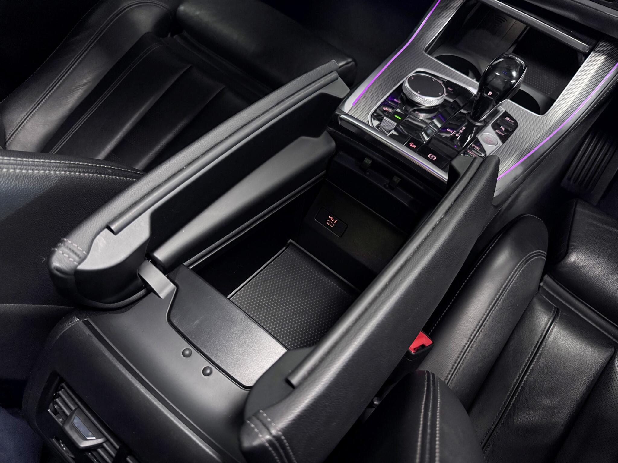 BMW X5 view 37