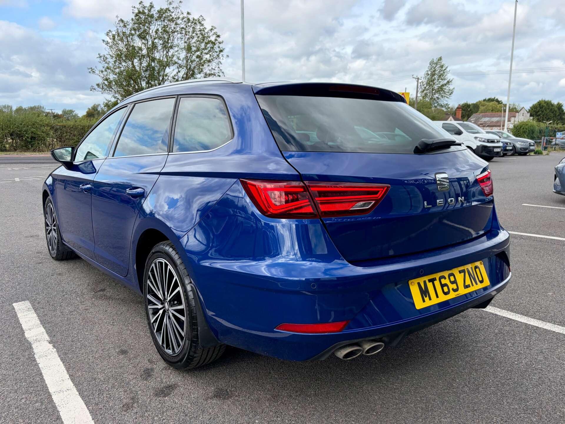 Seat Leon Leon view 6