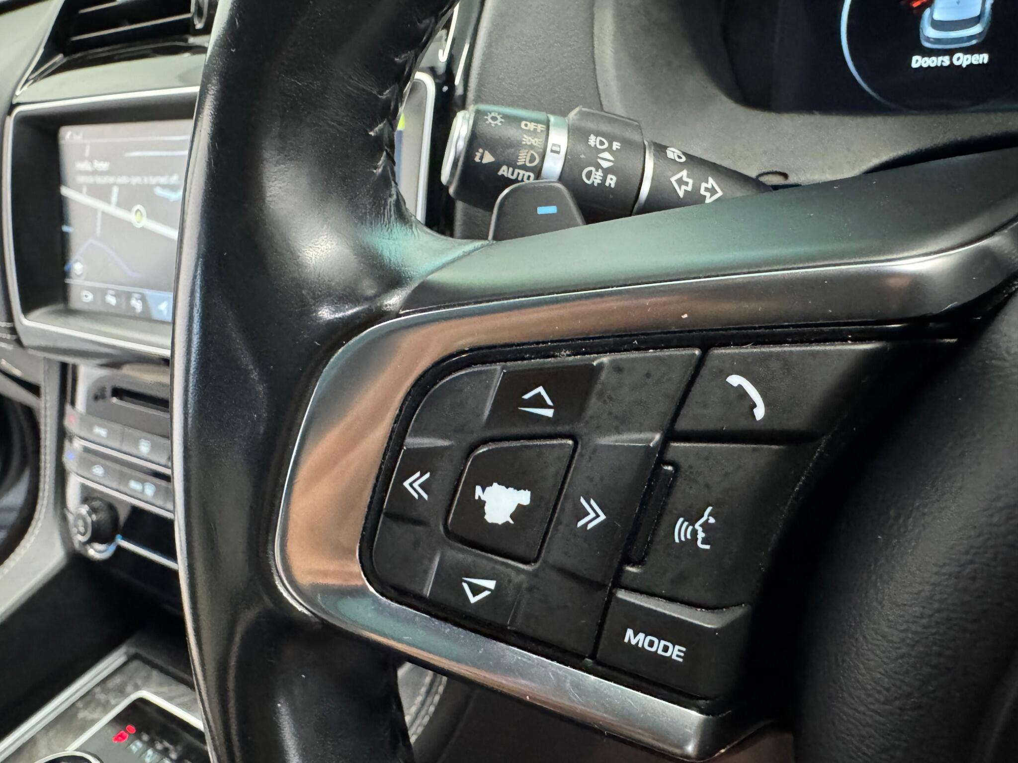 Jaguar F-Pace view 28
