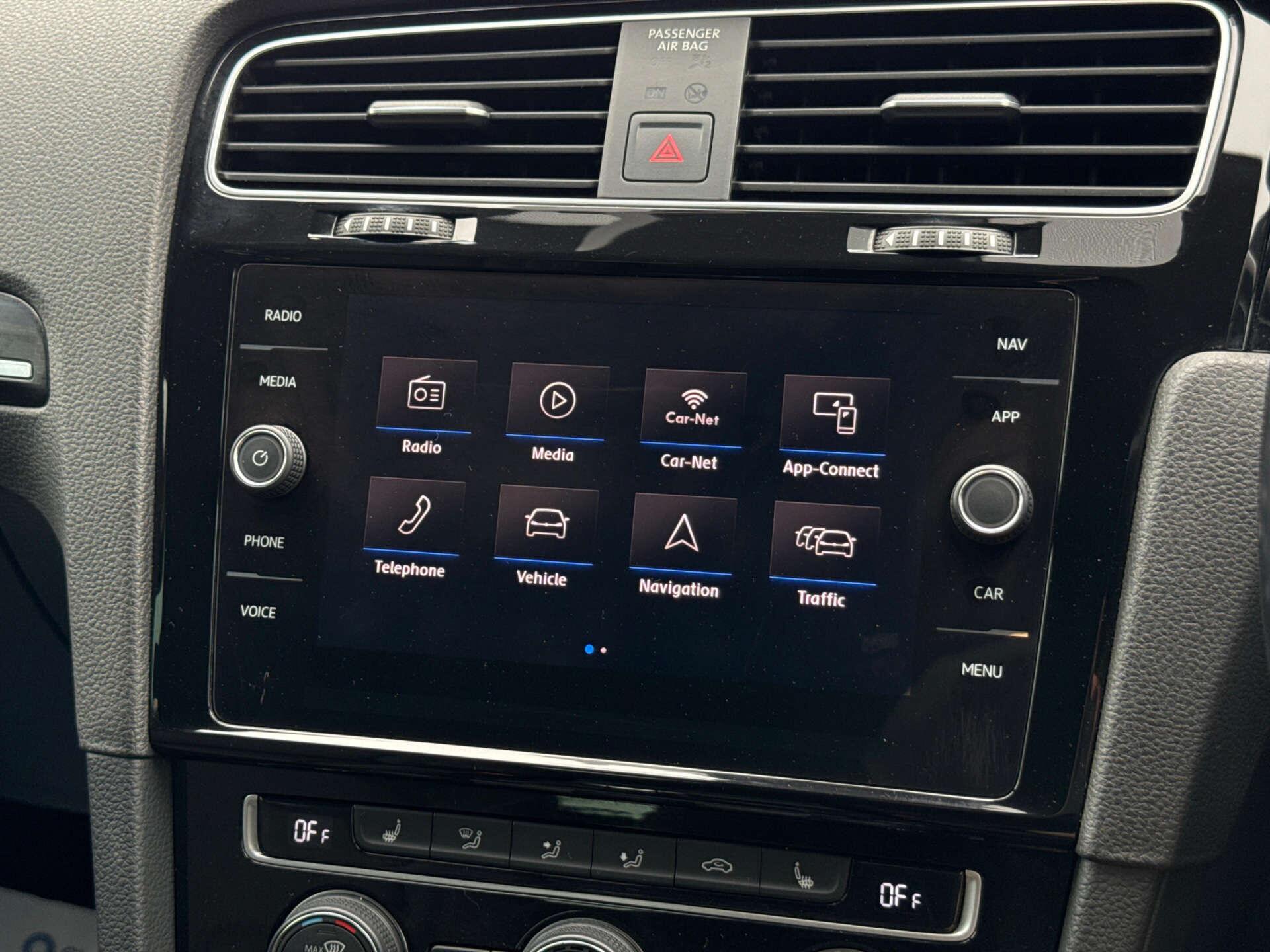 Volkswagen Golf view 68