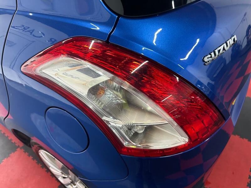 2013 Suzuki Swift image 9