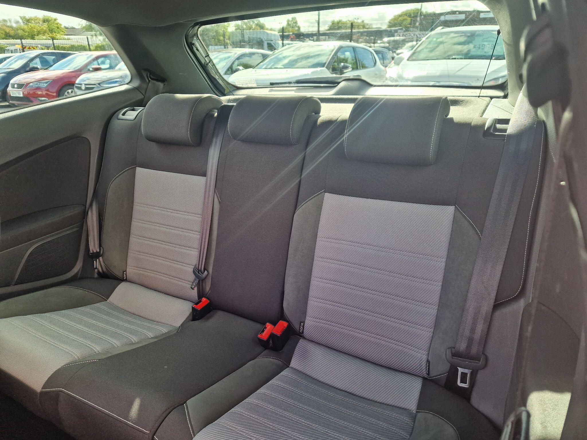 Volkswagen Polo view 25