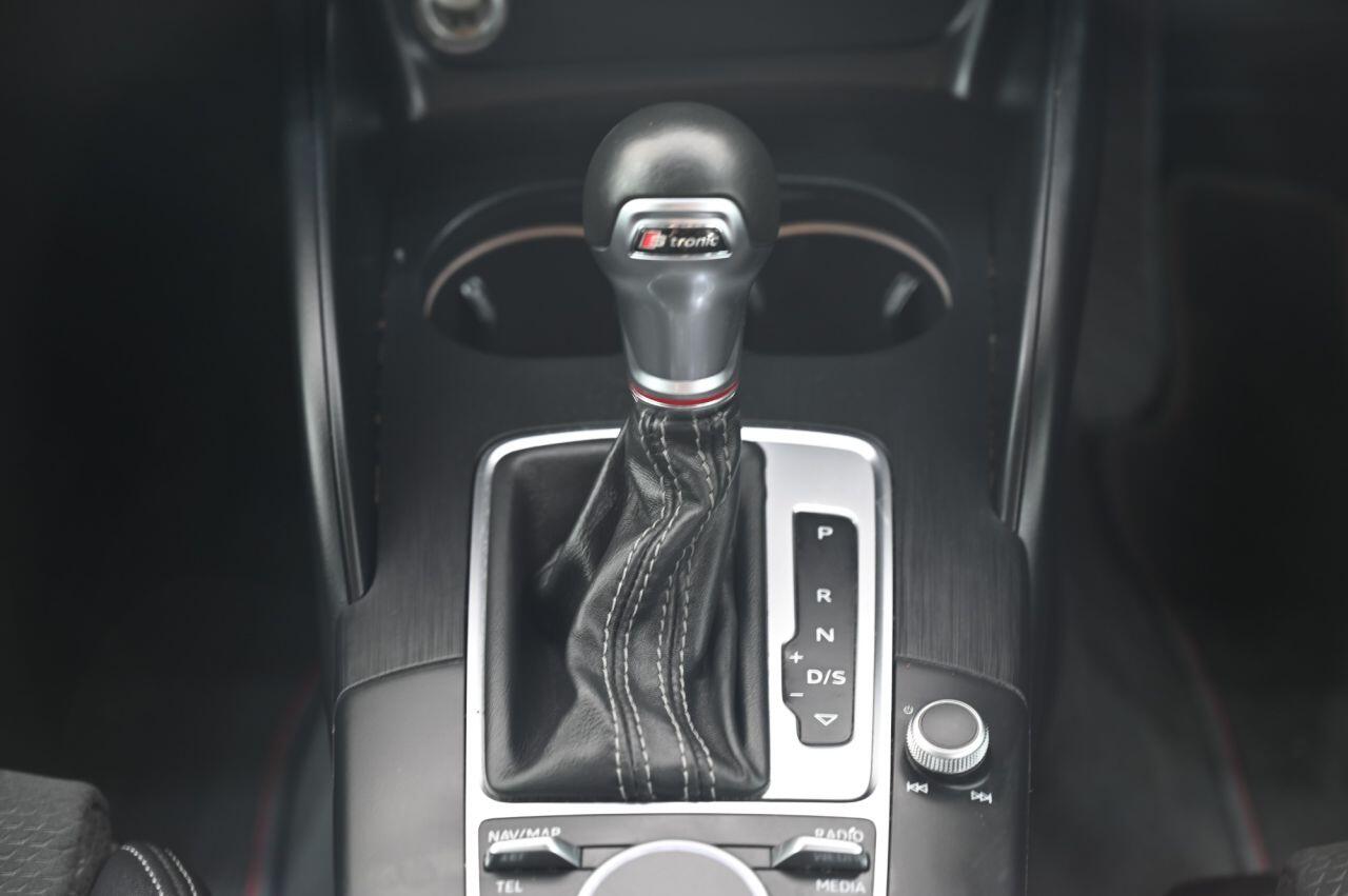 Audi S3 view 30