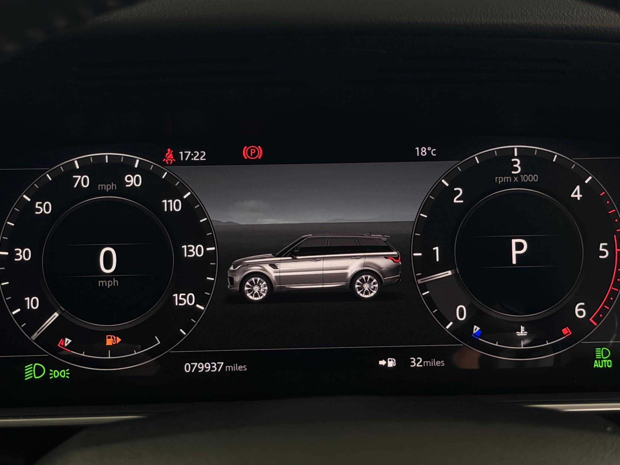 Land Rover Range Rover Sport view 37