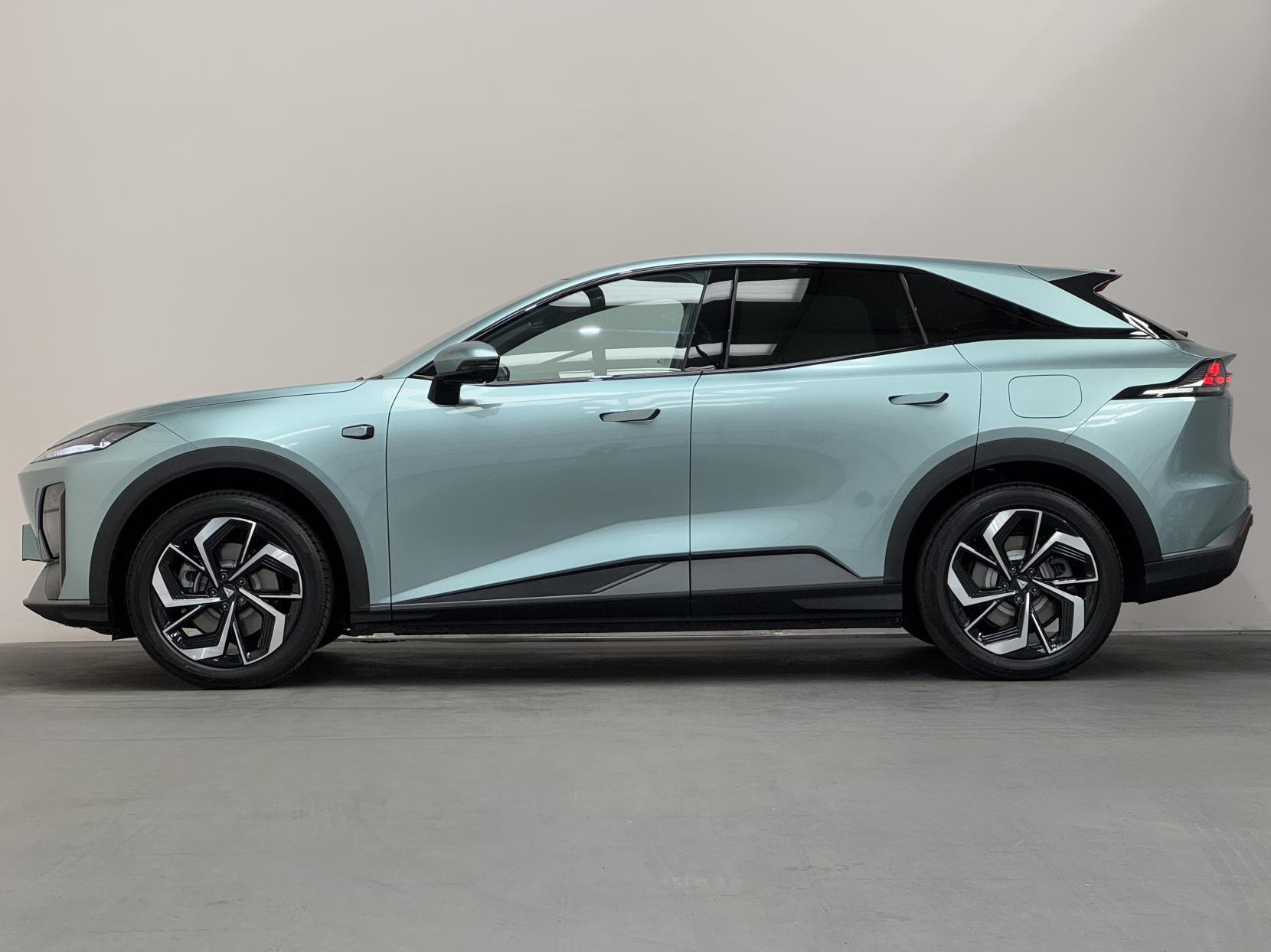Changan Deepal S07 view 10