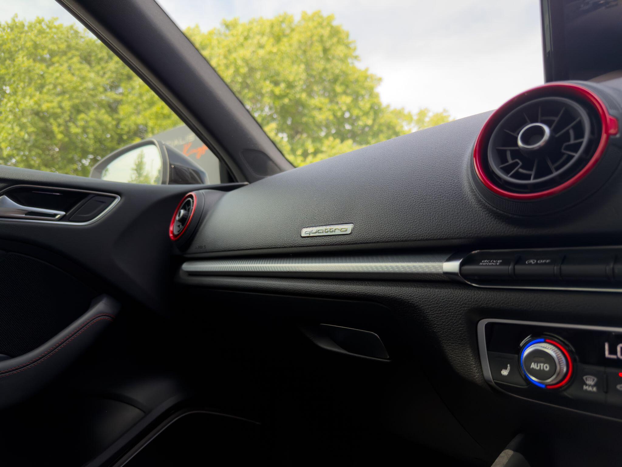 Audi RS3 view 8
