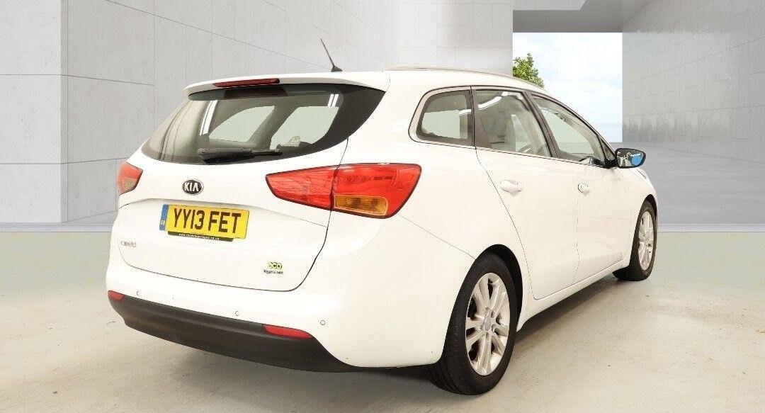 Kia Ceed view 27