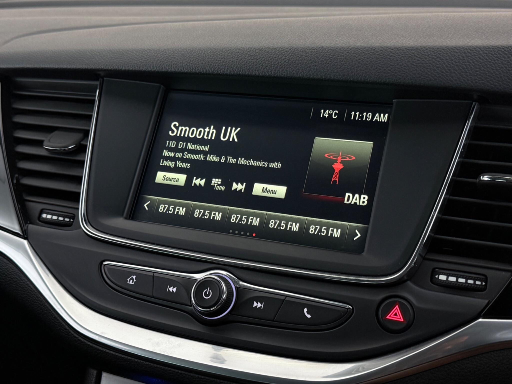 Vauxhall Astra view 23