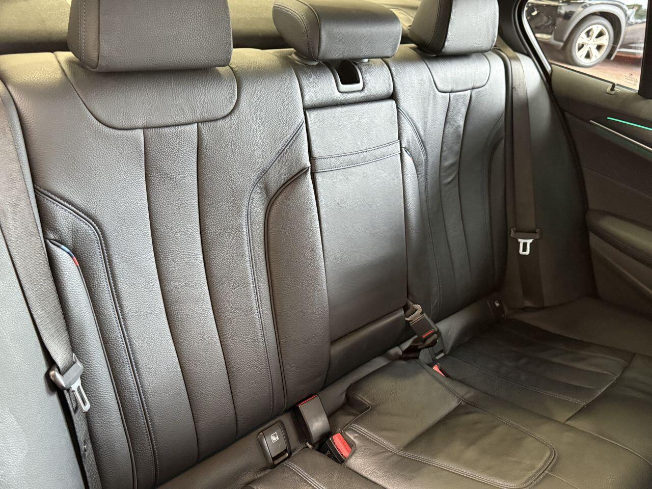BMW 5 Series view 66