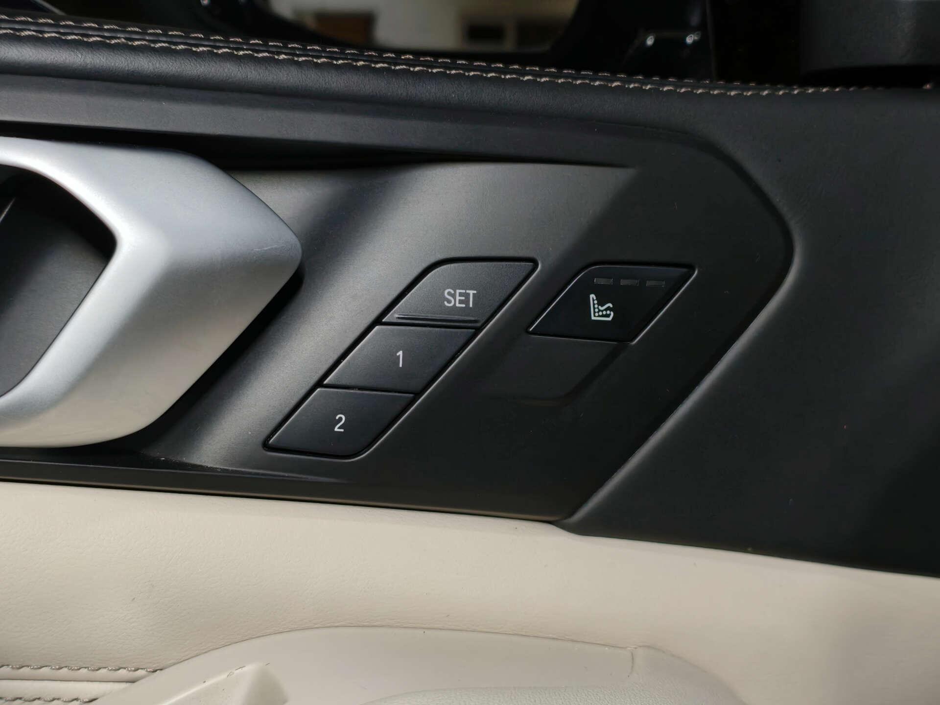 BMW X7 view 35
