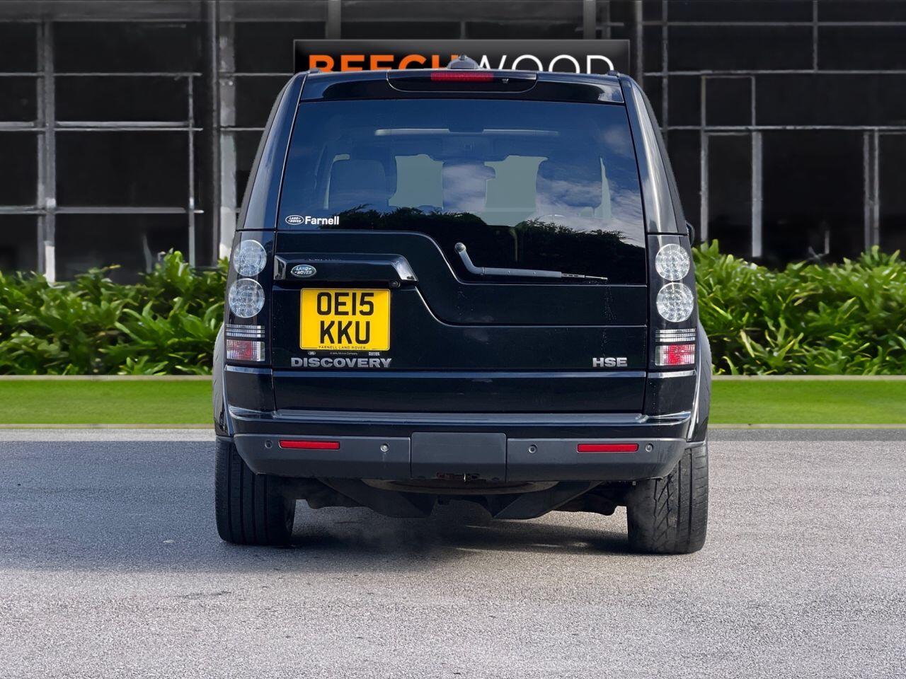 Land Rover Discovery view 4