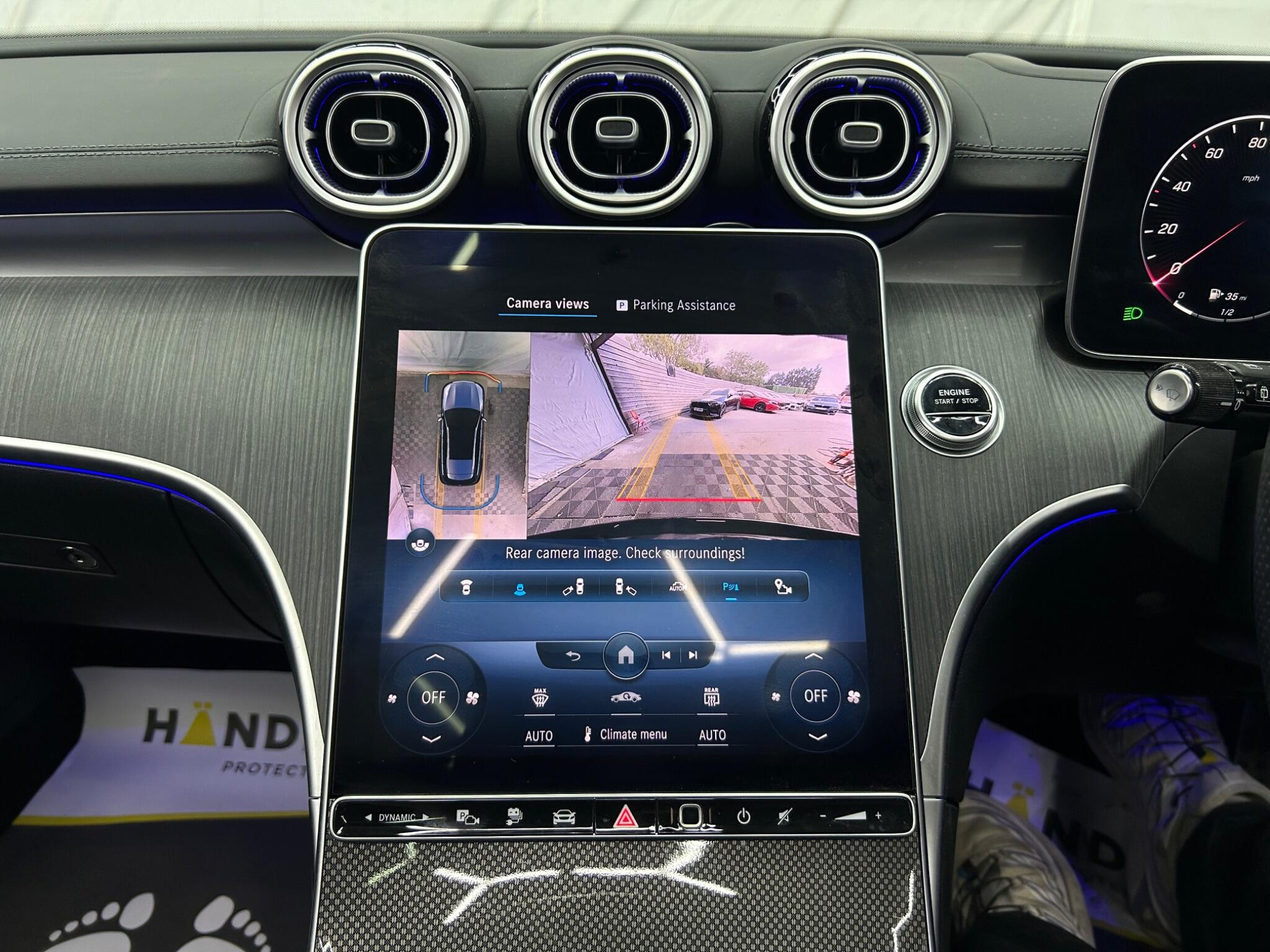 Mercedes-Benz C-Class view 41