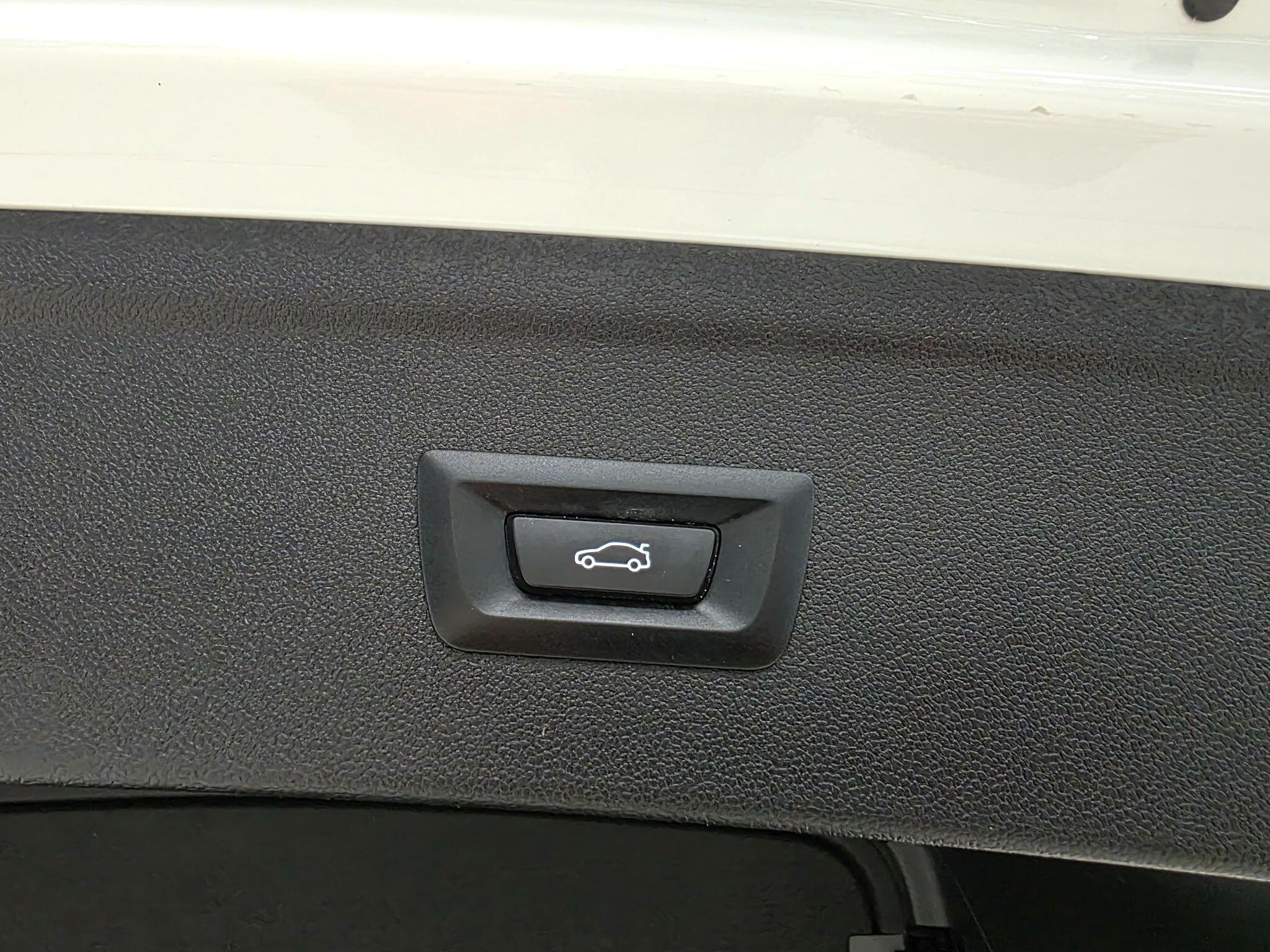 BMW Ix view 35