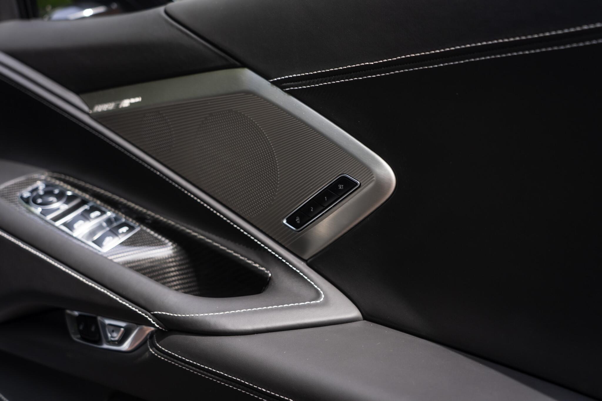 Chevrolet Corvette Stingray view 46