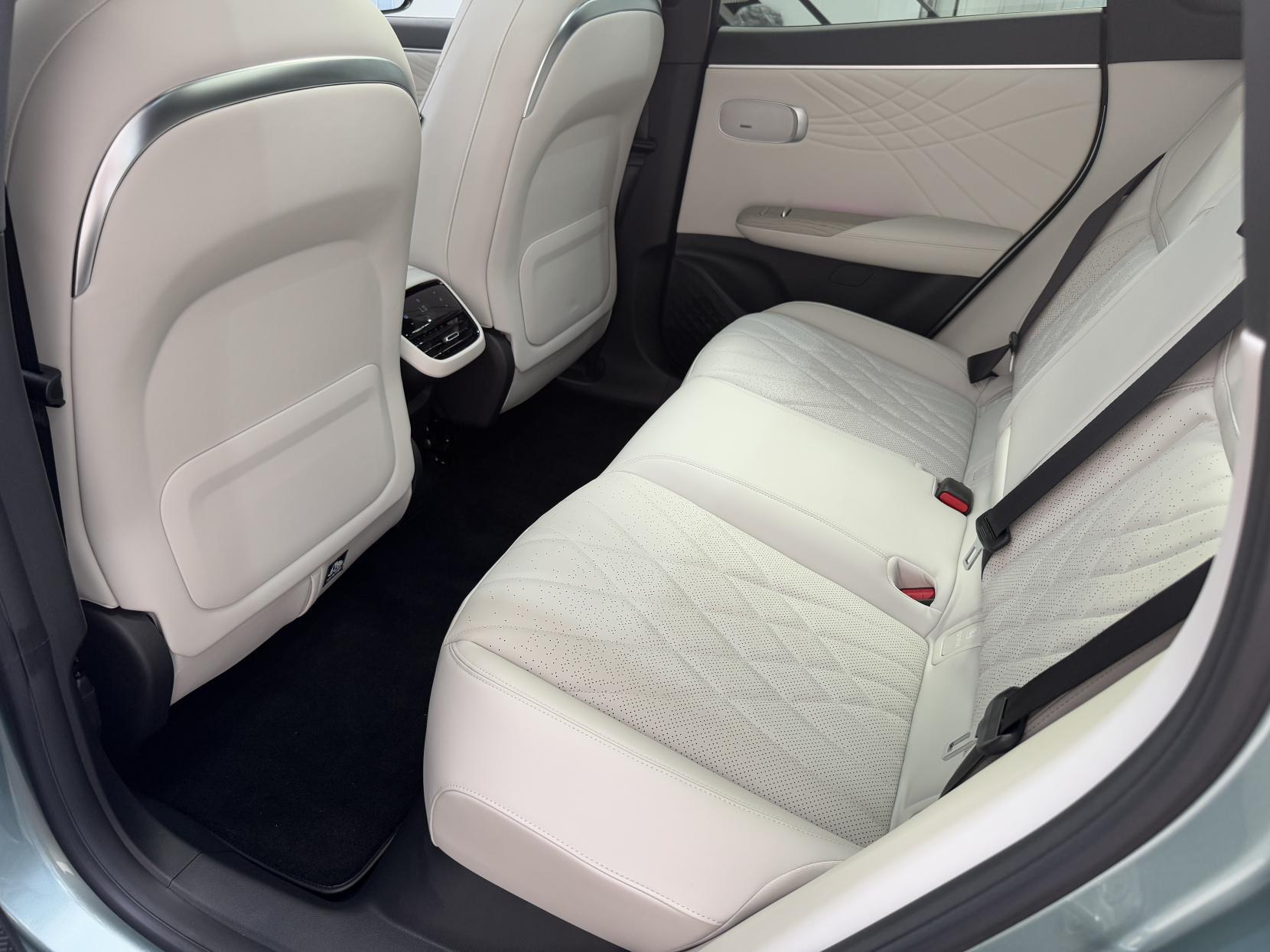 Changan Deepal S07 view 80