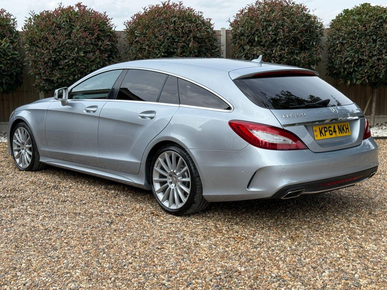 Mercedes-Benz CLS view 3