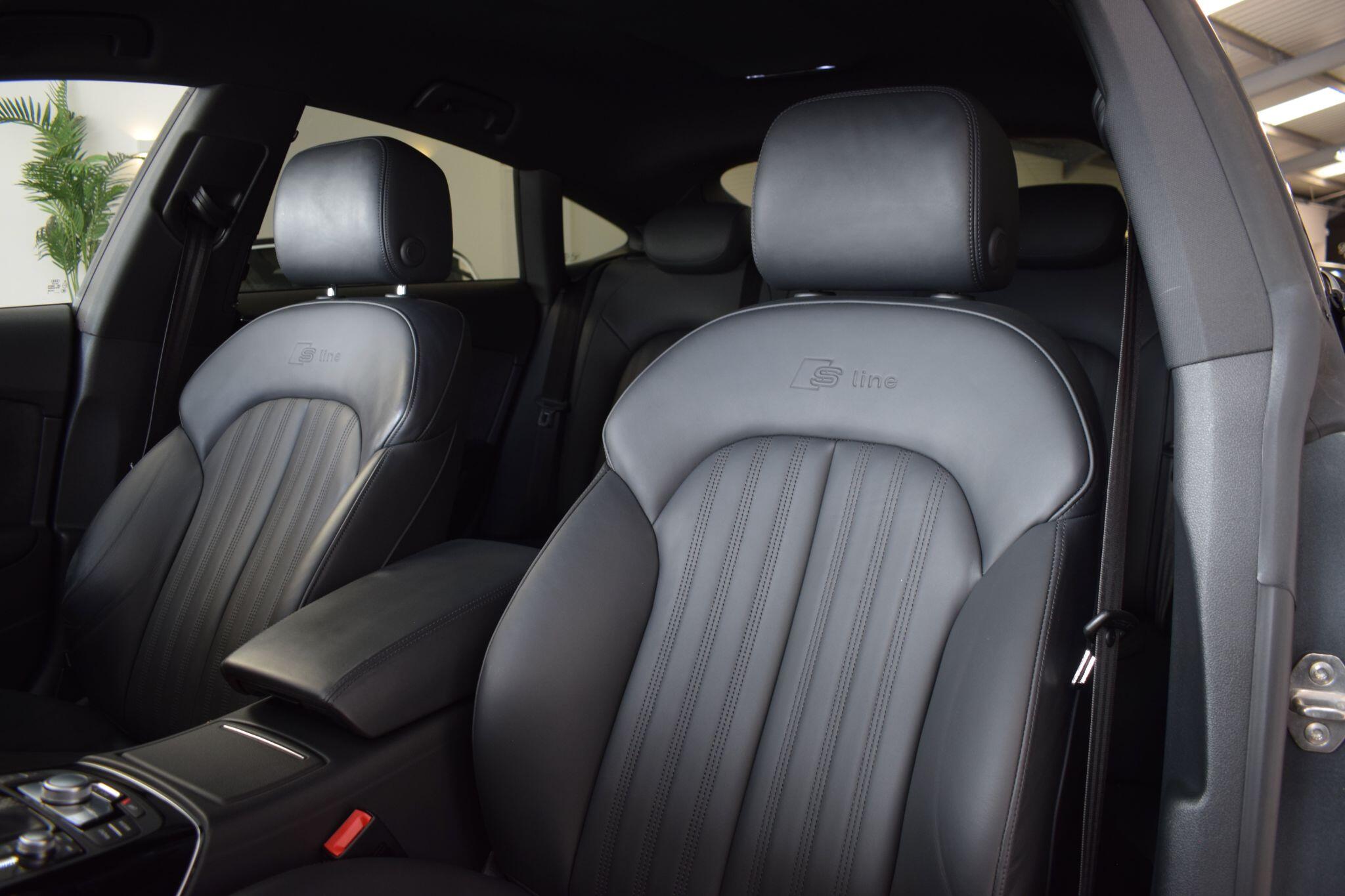 Audi A7 view 9