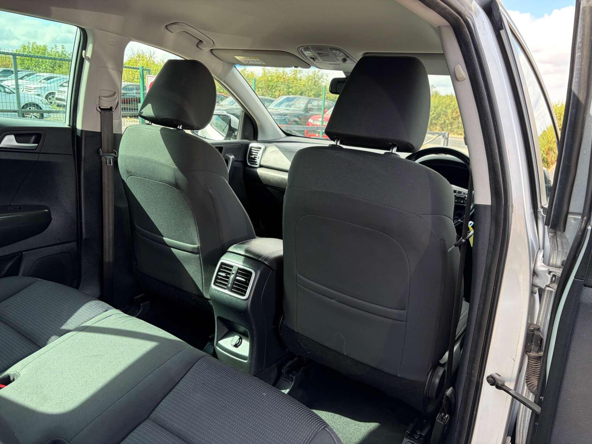 Kia Sportage view 29