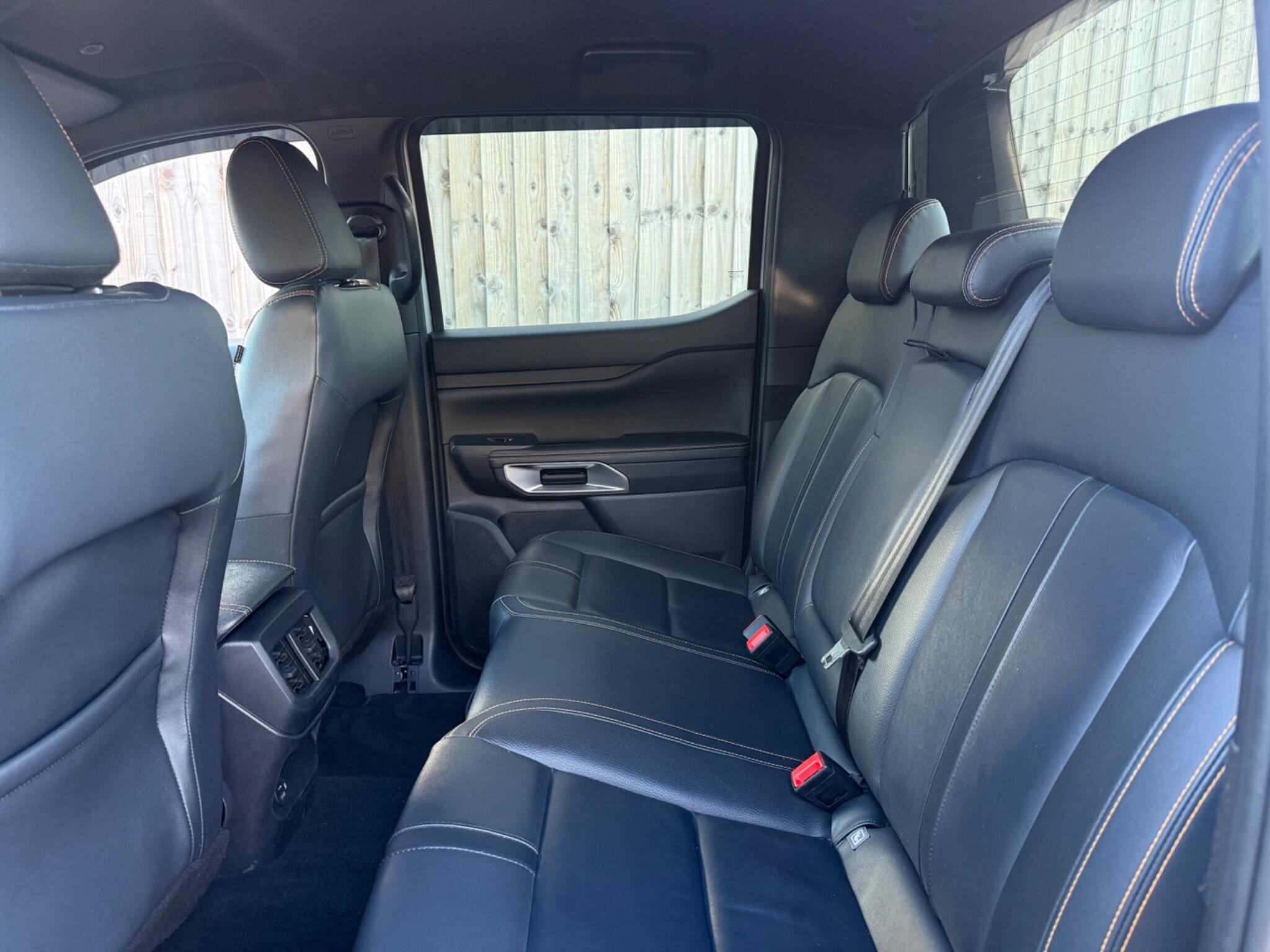 Ford Ranger view 12