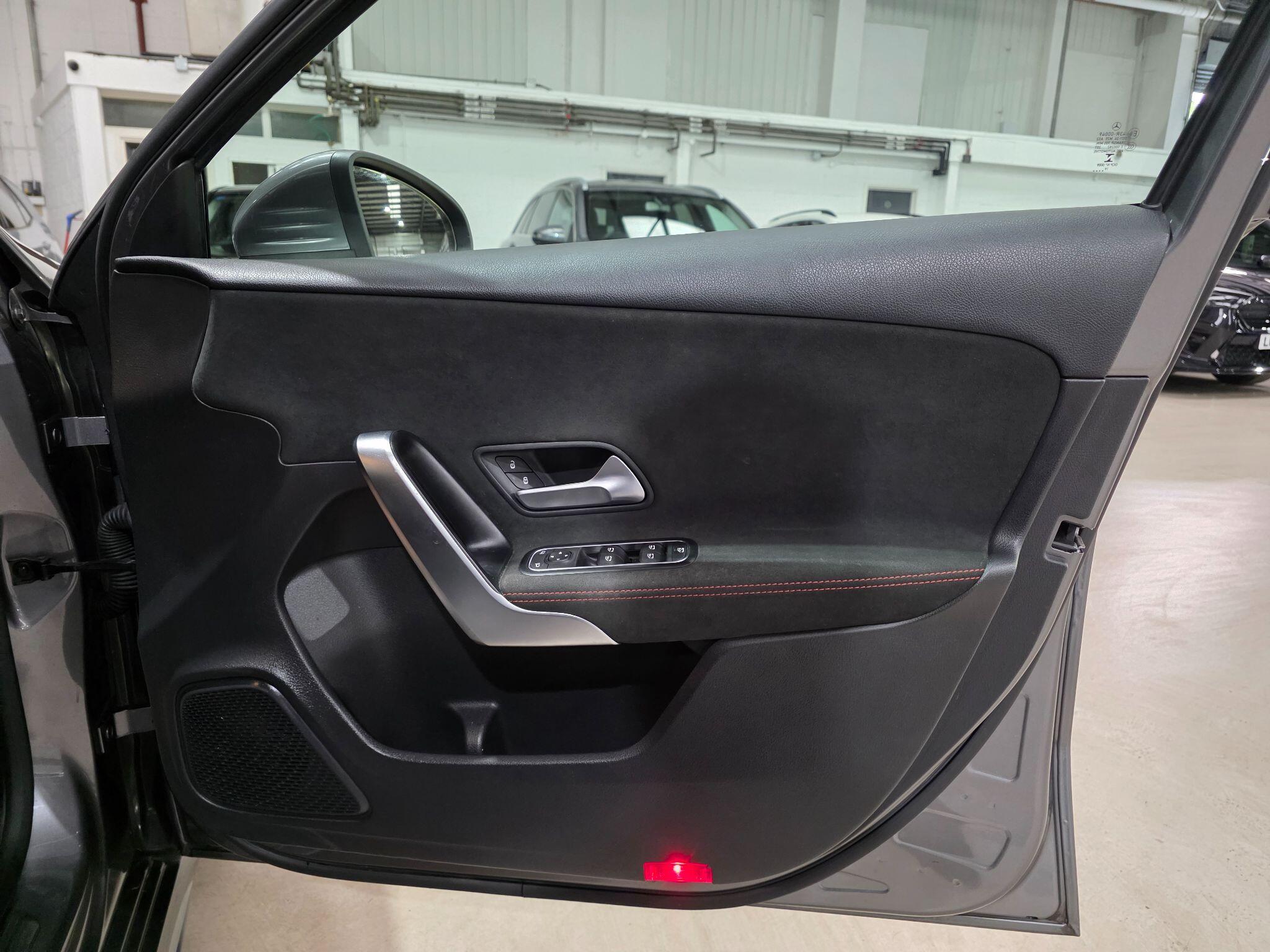 Mercedes-Benz A Class view 12