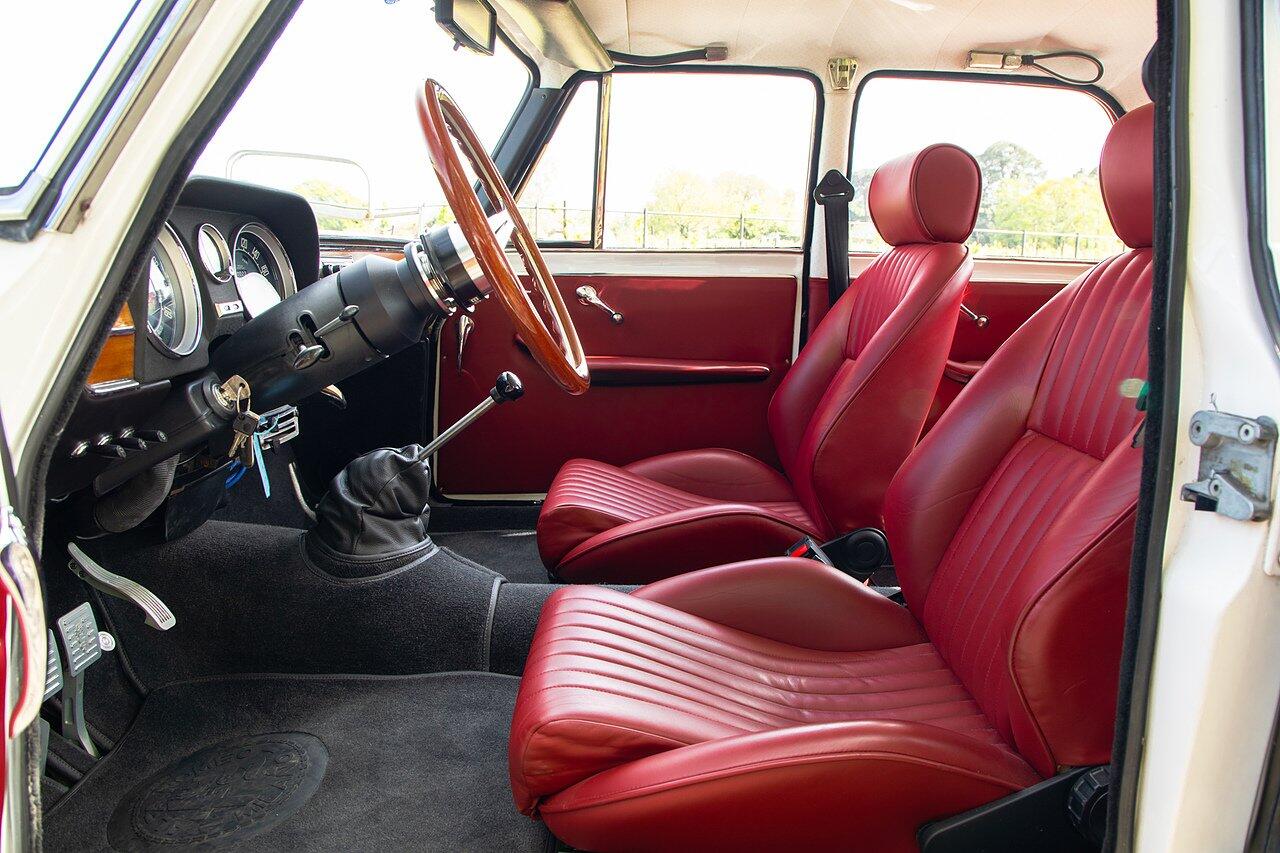 Alfa Romeo Giulia view 22