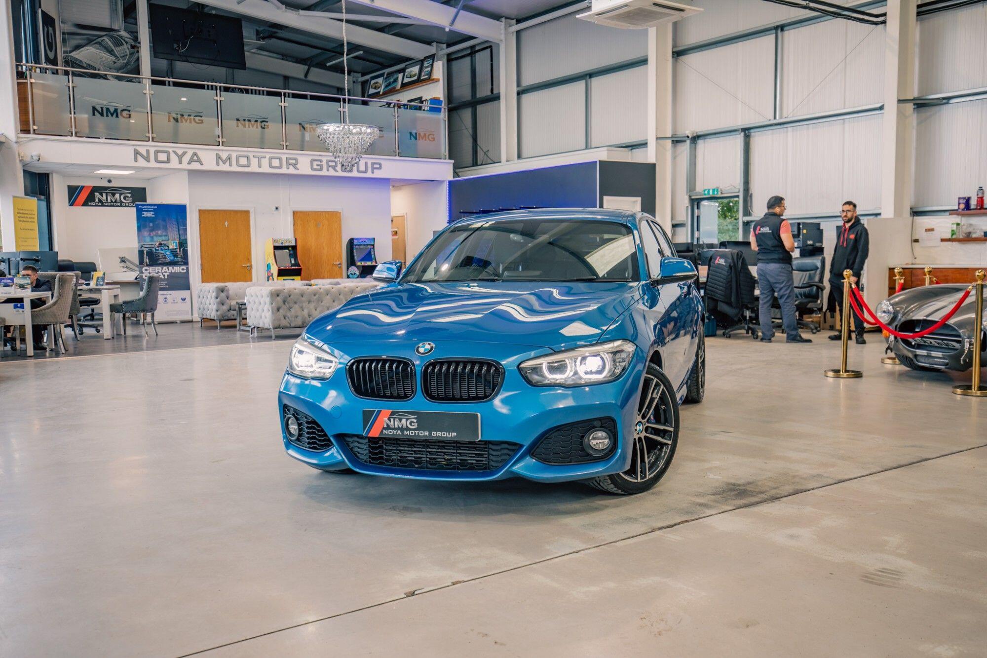 BMW 1 Series view 4