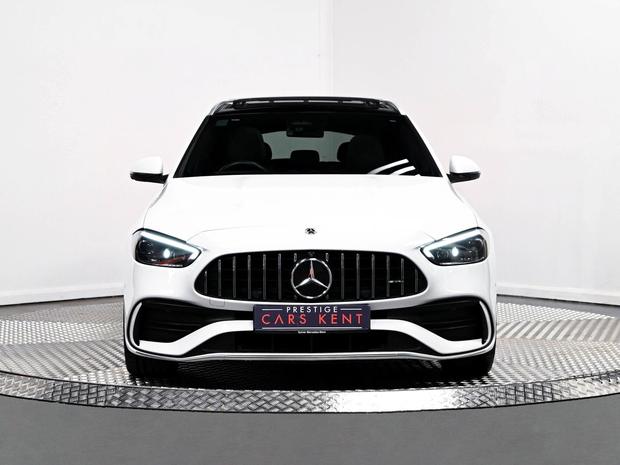 Mercedes-Benz C-Class view 23