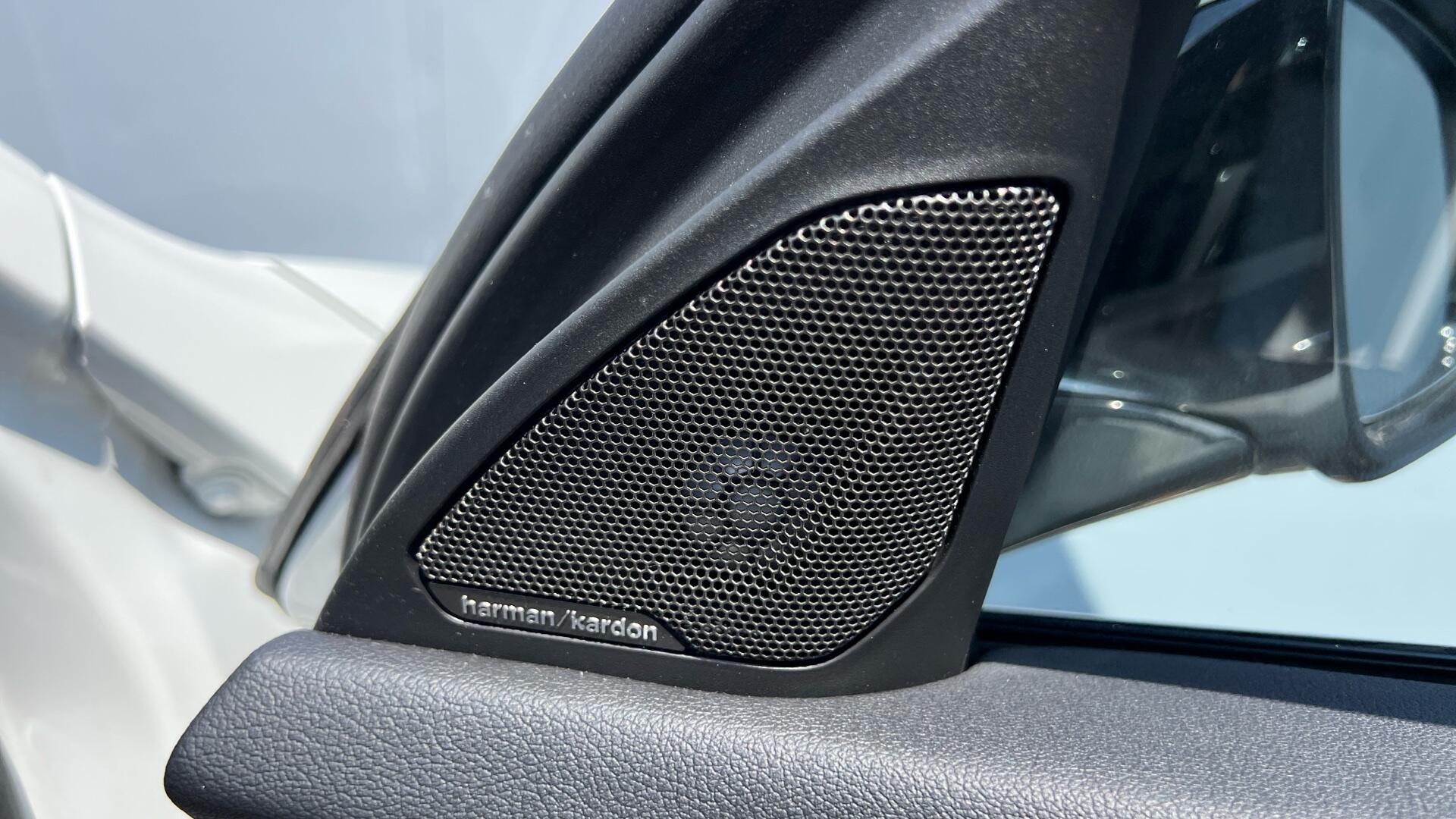 BMW 1 Series view 20