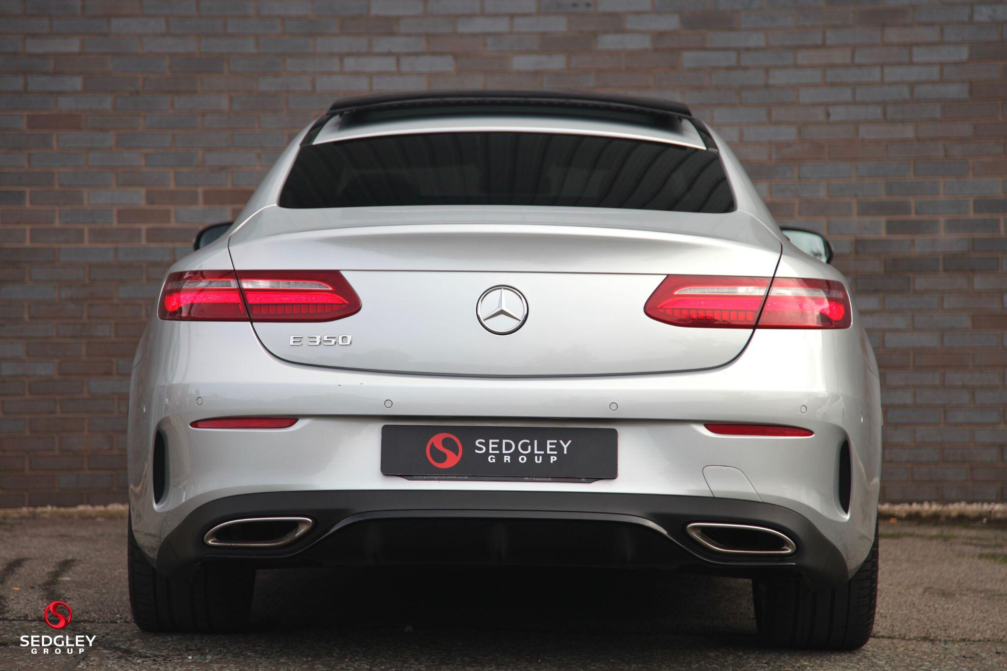 Mercedes-Benz E Class view 8